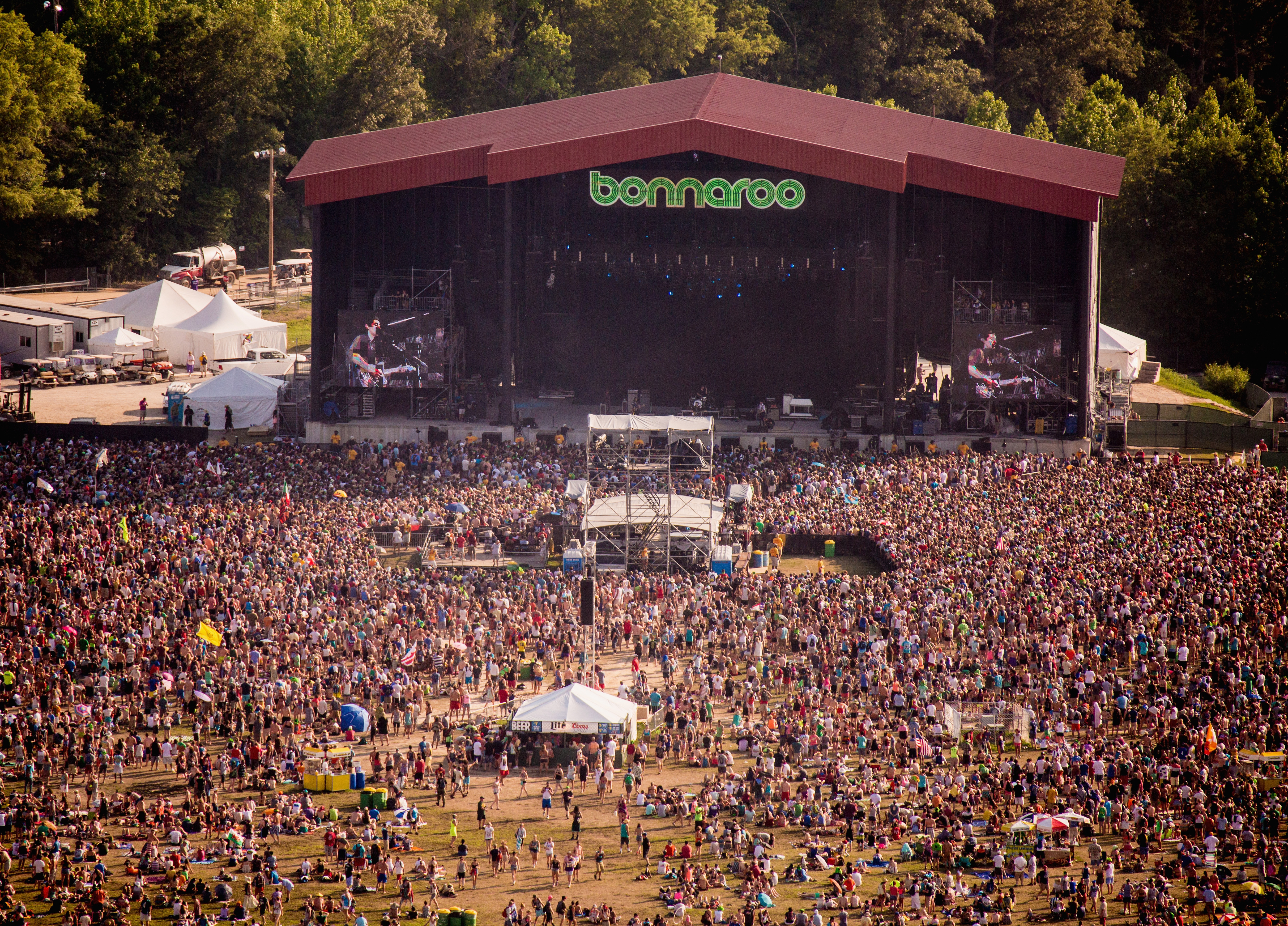 2014 Bonnaroo Music &amp; Arts Festival - Day 4
