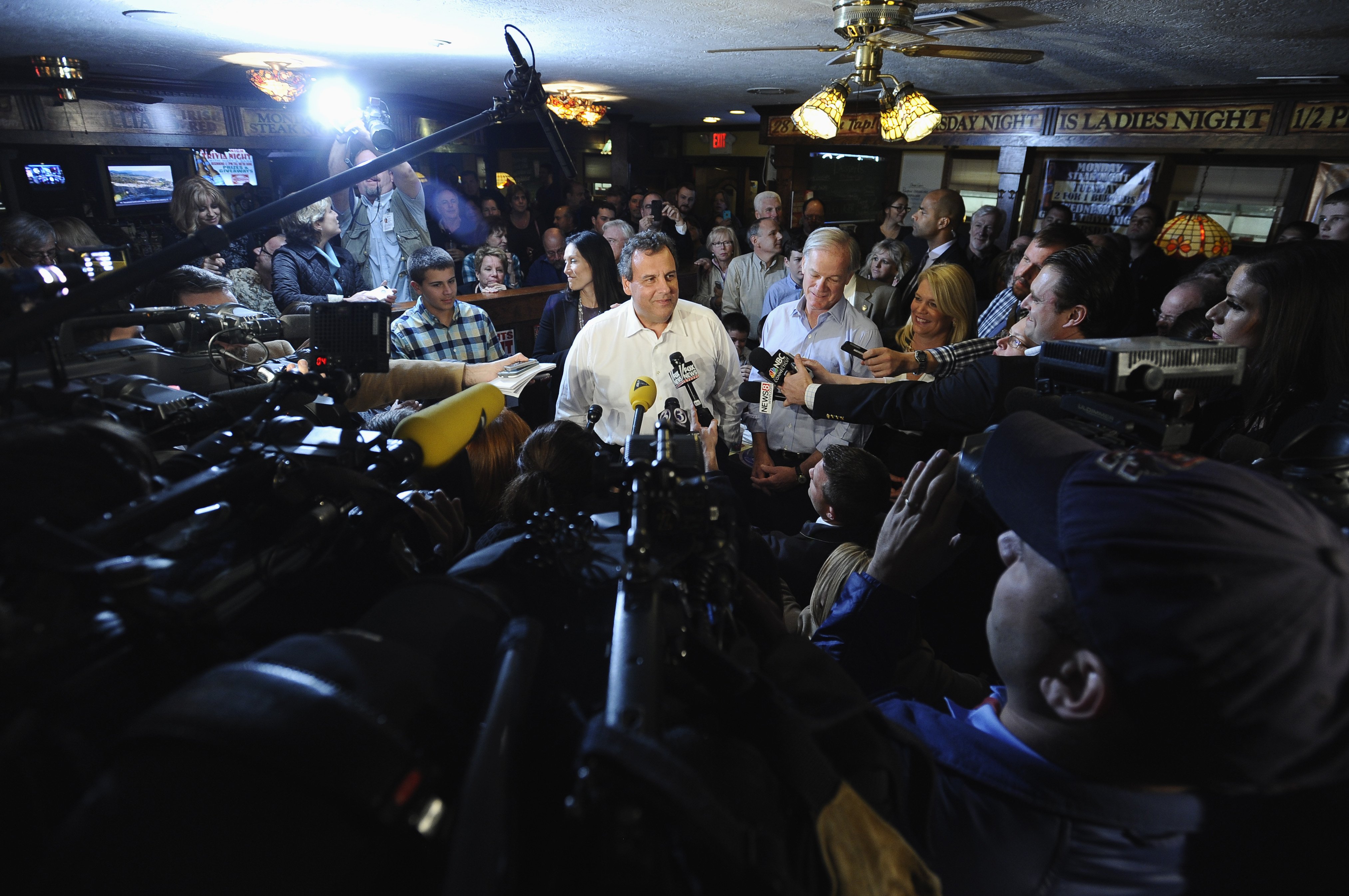 Chris Christie, Tom Foley