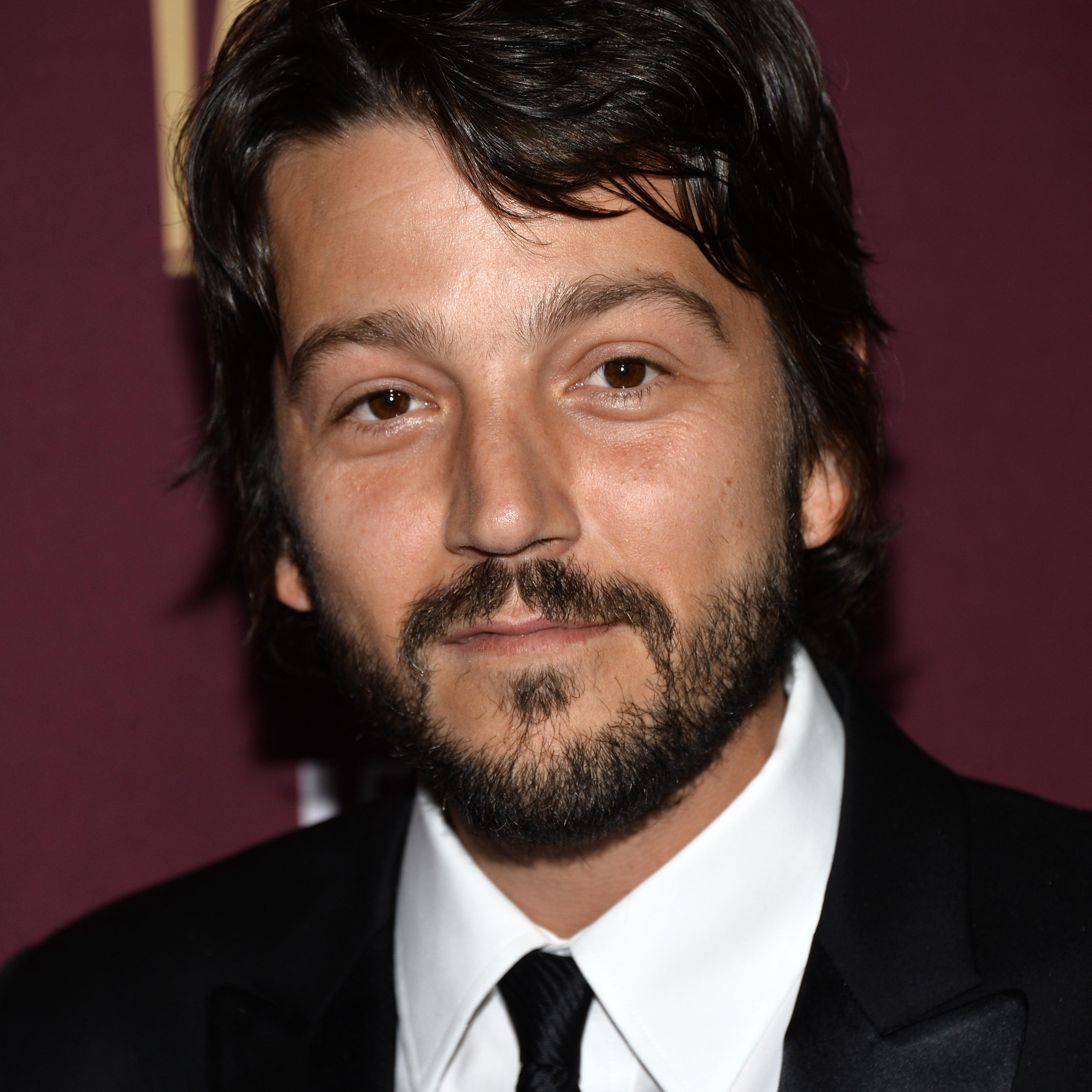 Actor Diego Luna arrives at the 21st Century Fox and Fox Searchlight Oscar Party at BOA Steakhouse on Feb. 22, 2015 in West Hollywood, California.