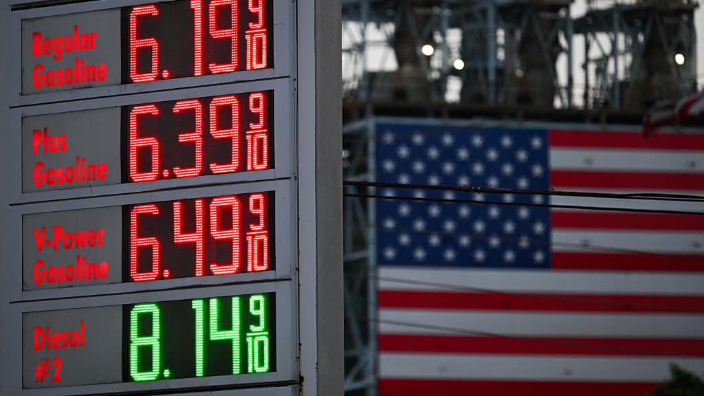 Trump Rolls Back Fuel Economy Standards. Will Cars Really Get Cheaper?