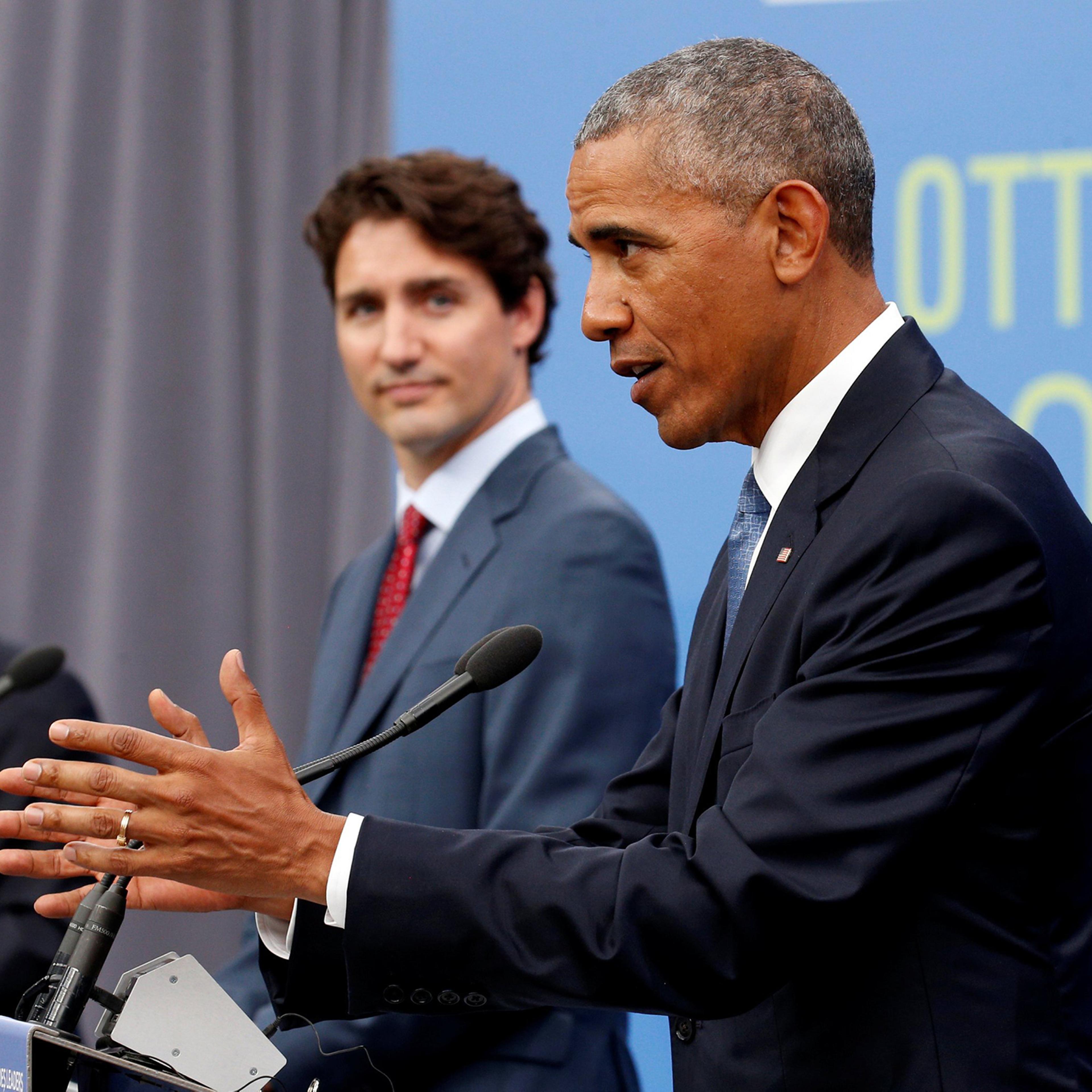 Mexican President Enrique Pena Nieto, (L) Canadian Prime Minister Justin Trudeau (C) and U.S. President Barack Obama take part in a news conference during the North American Leaders' Summit in Ottawa, Canada, on June 29, 2016.