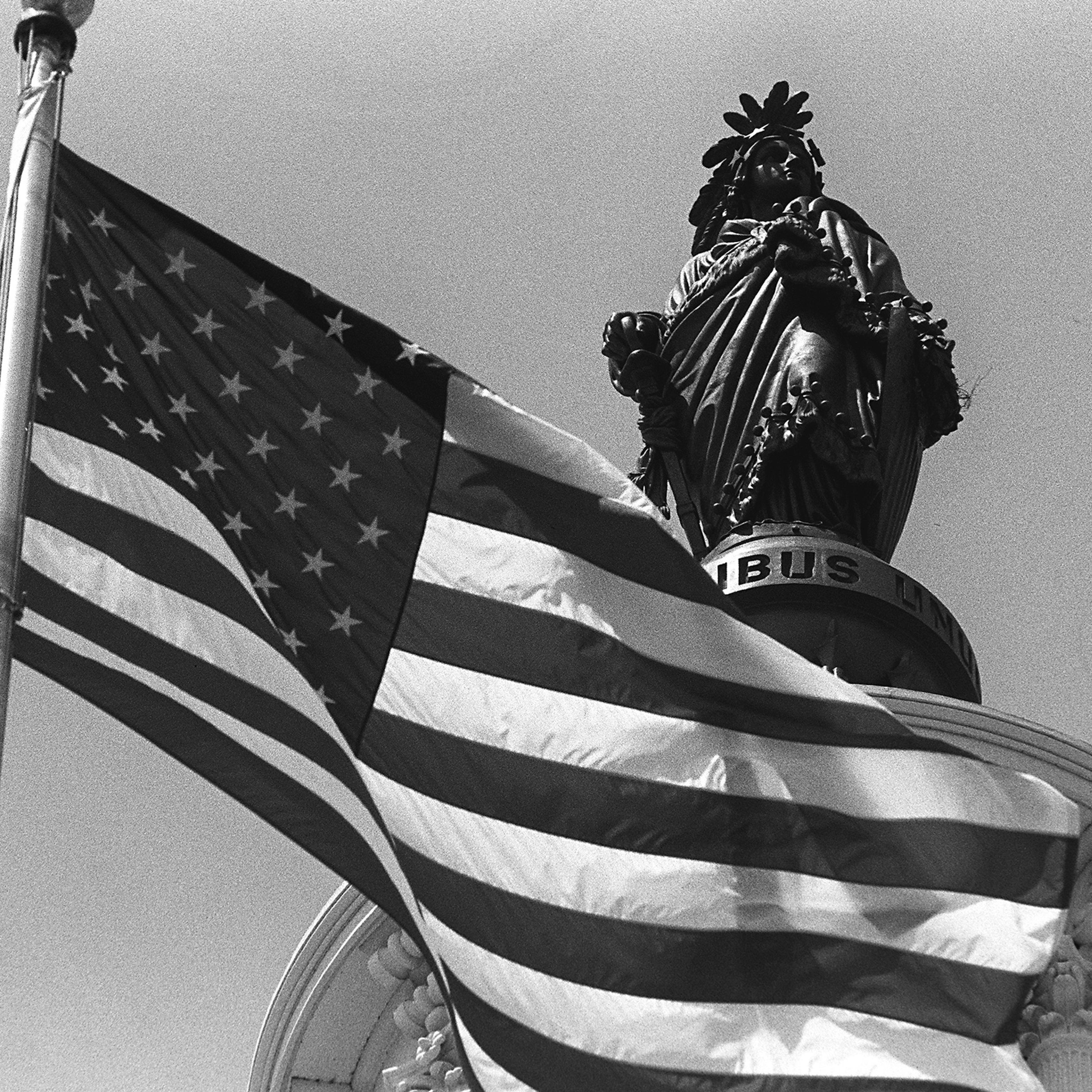 US CAPTIOL:The Statue of Freedom atop the dome of the US Cap