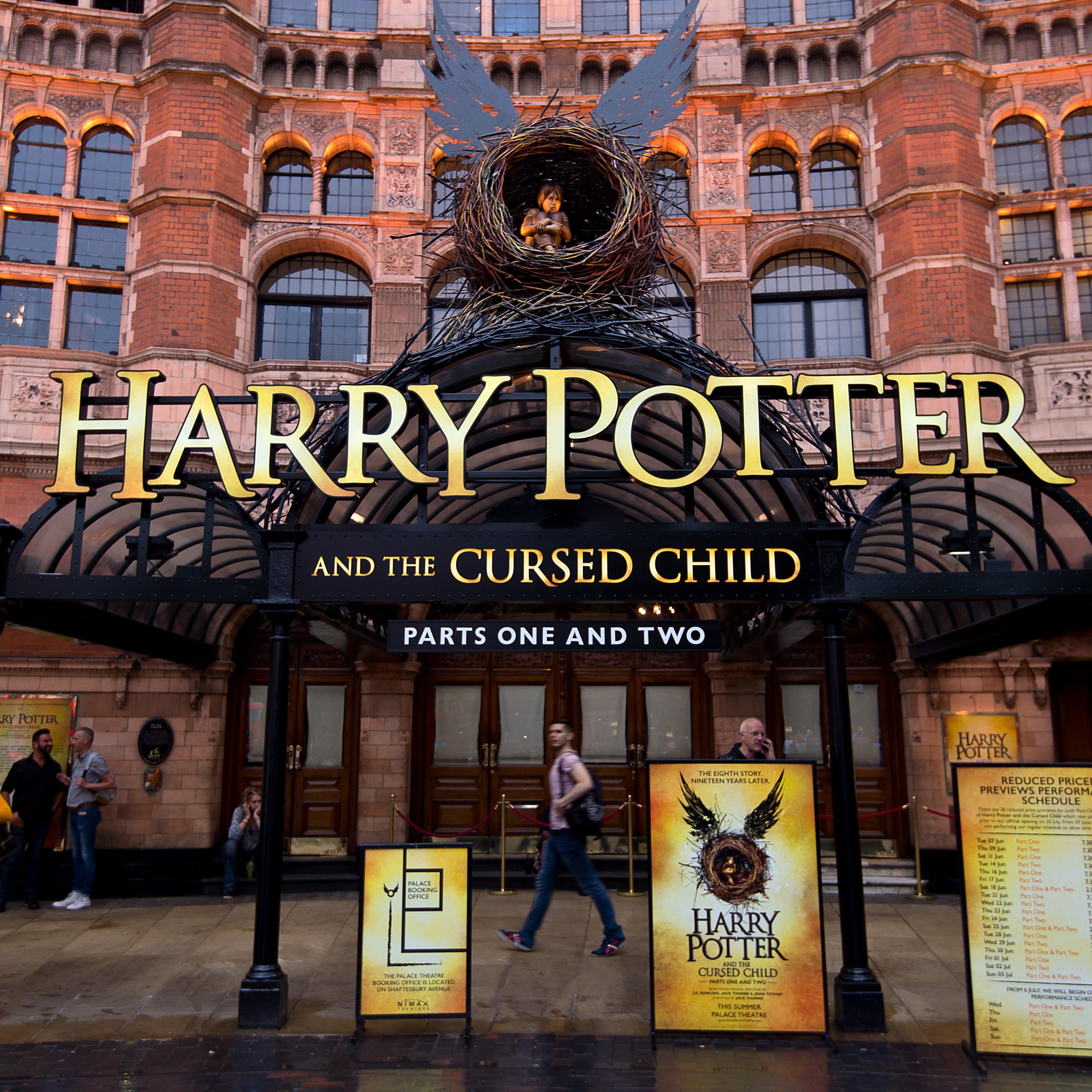 Previews Start For "Harry Potter and the Cursed Child"