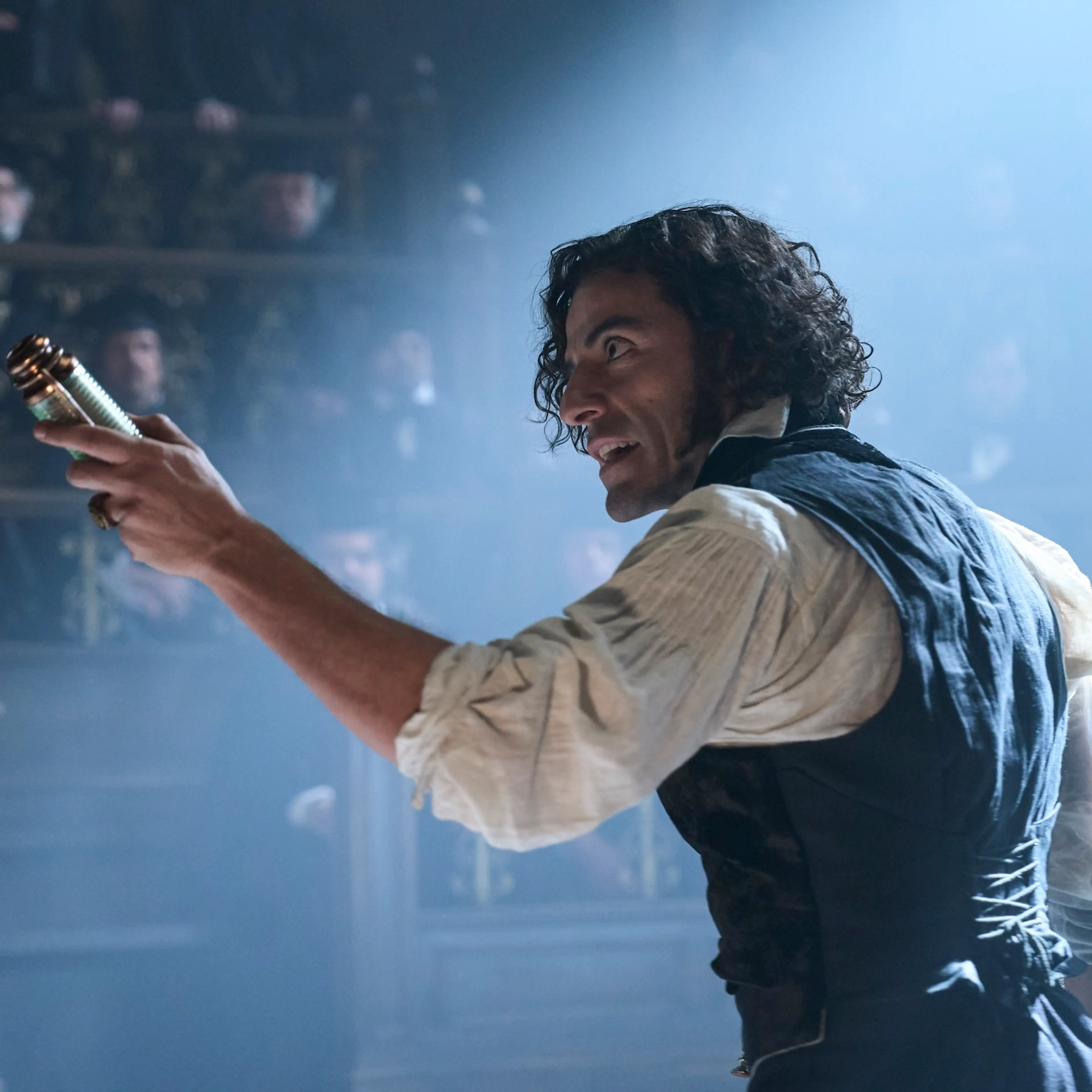 Oscar Isaac as Victor Frankenstein in “Frankenstein” directed by Guillermo del Toro. Photo Credit: Ken Woroner / Netflix