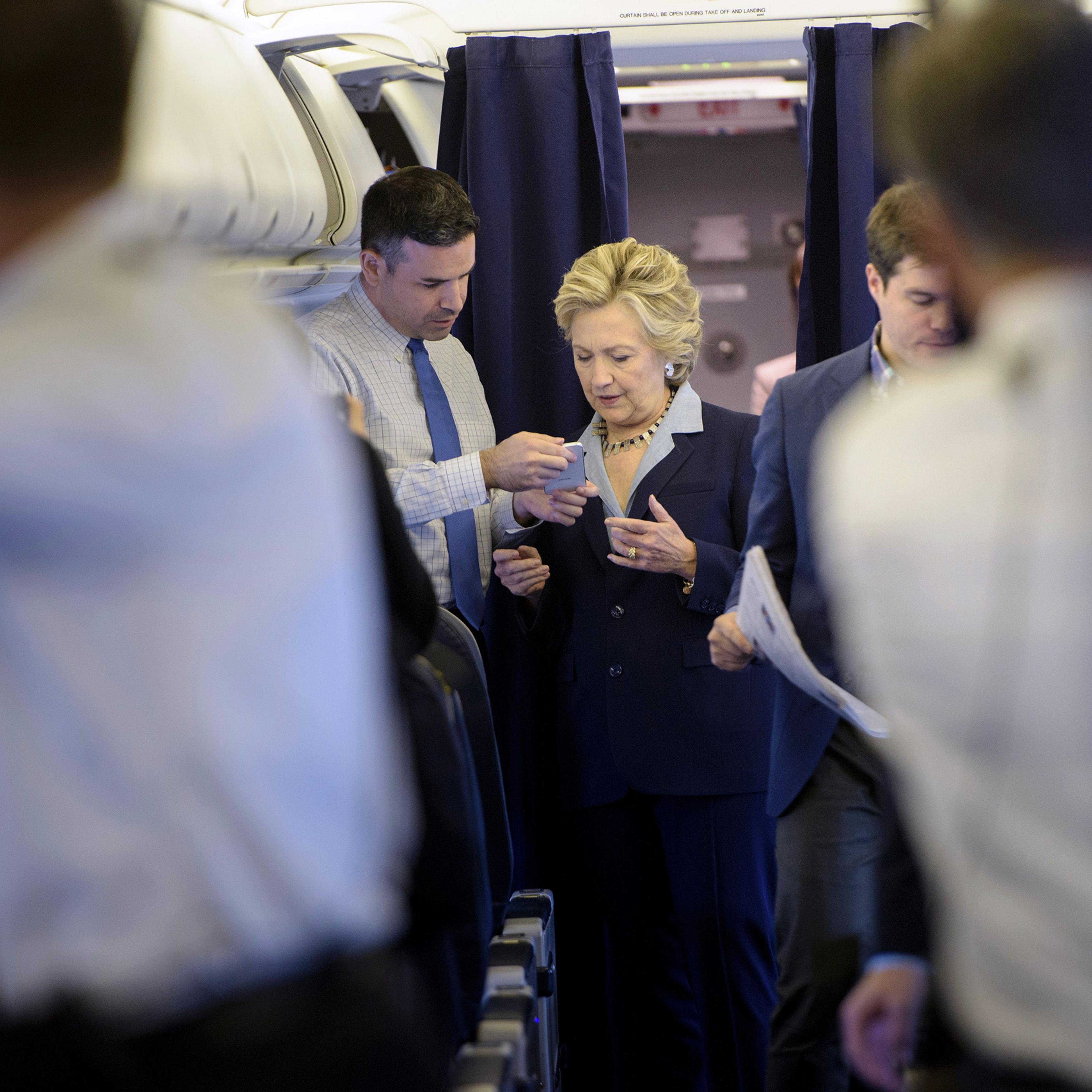 US-VOTE-DEMOCRATS-CLINTON