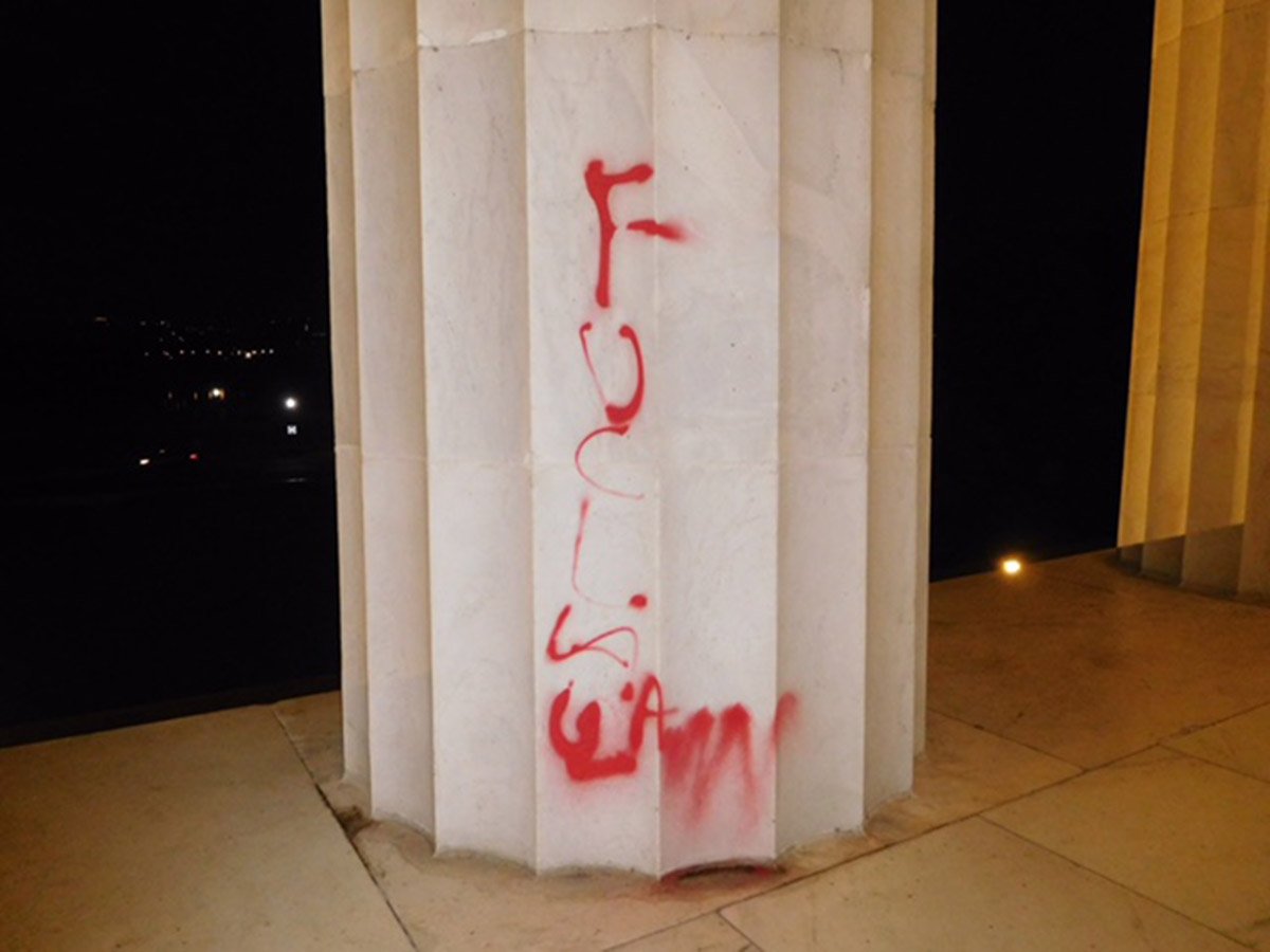 Lincoln Memorial Vandalized with Graffiti