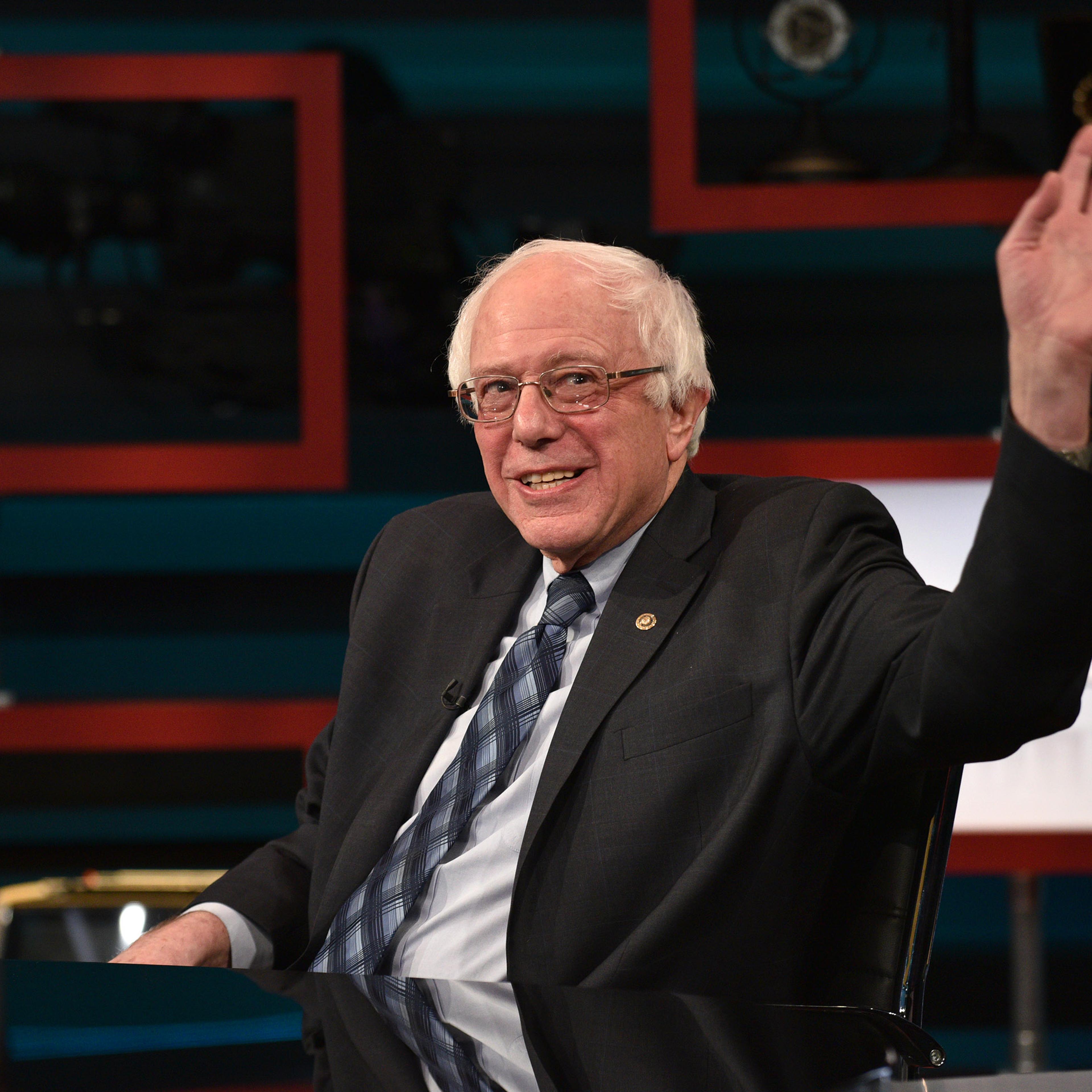 "The Nightly Show With Larry Wilmore" Welcomes Senator Bernie Sanders As Guest On Tuesday, January 5, 2016