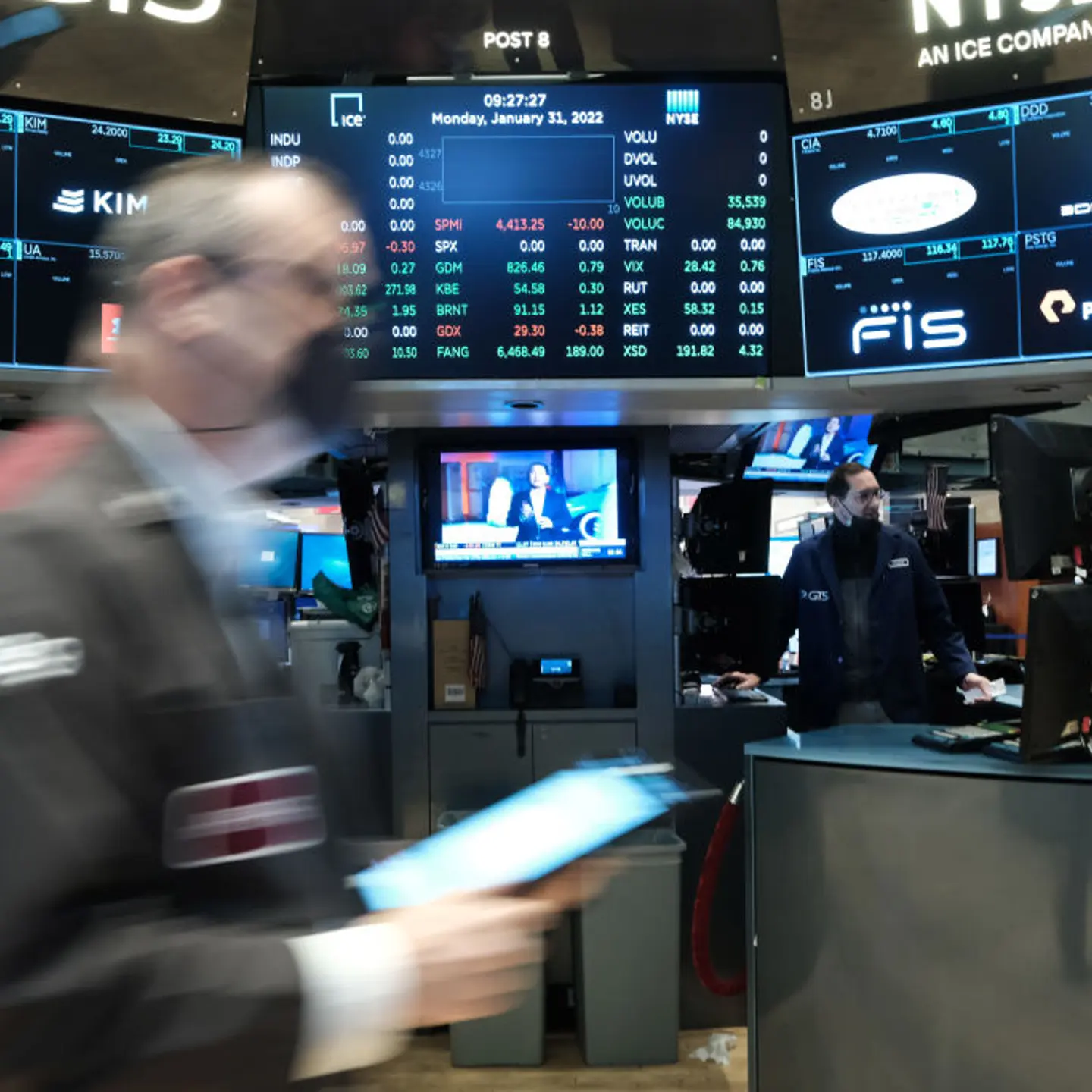 Markets Open Monday Morning After Volatile Week