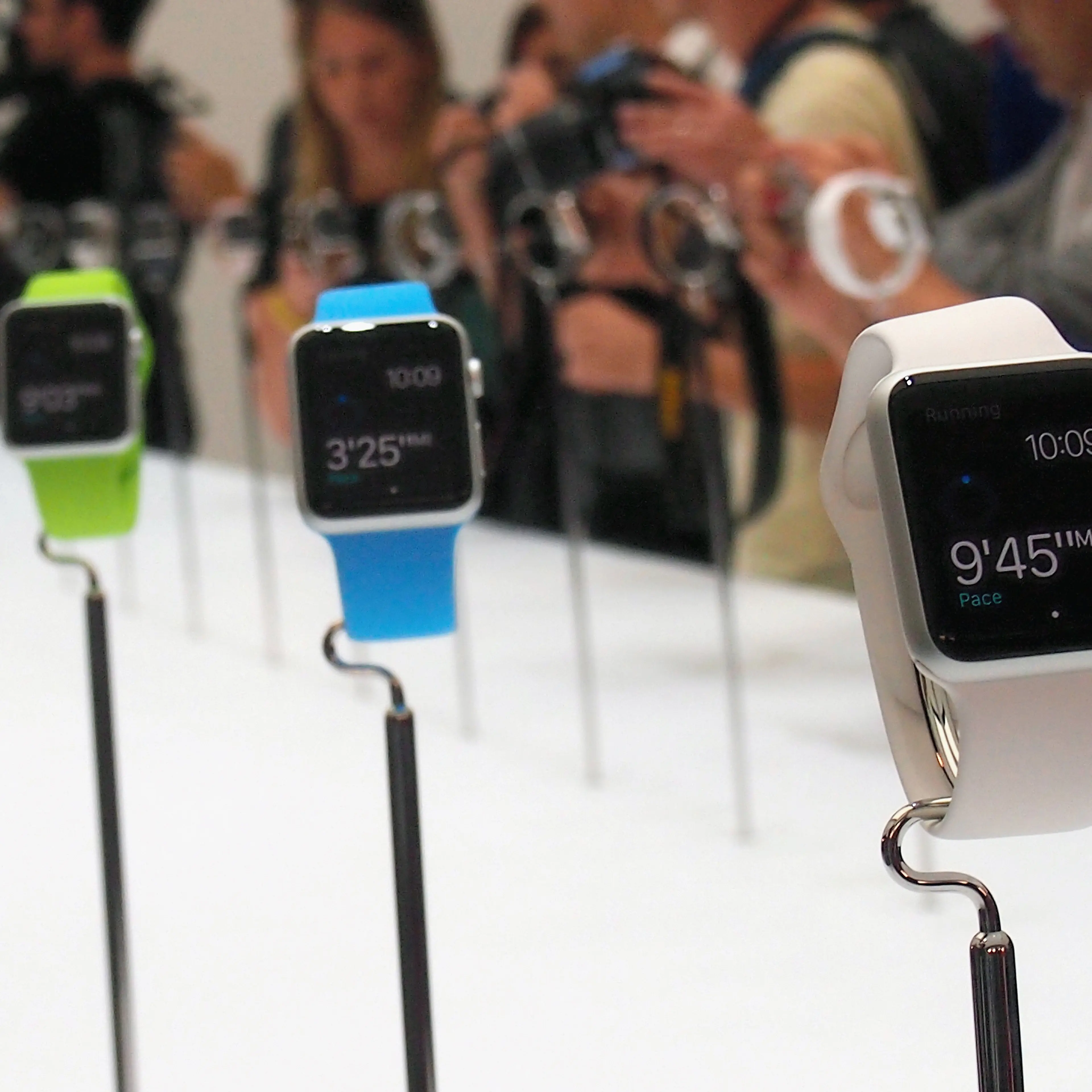 Apple Unveils iPhone 6
