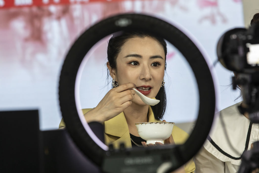 huang-wei-viya-china