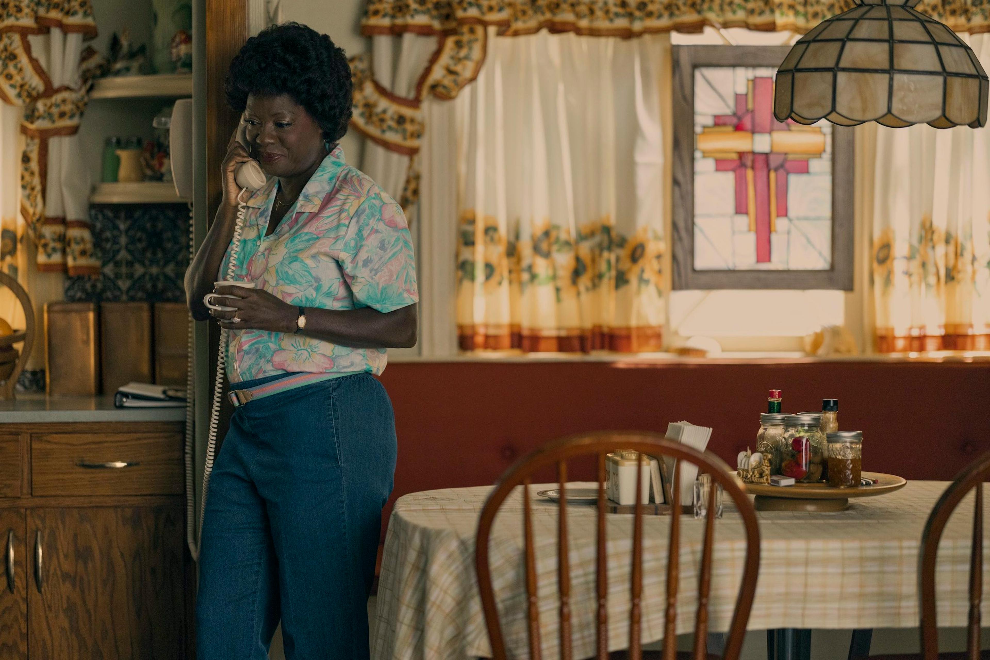 Viola Davis as Deloris Jordan in AIR