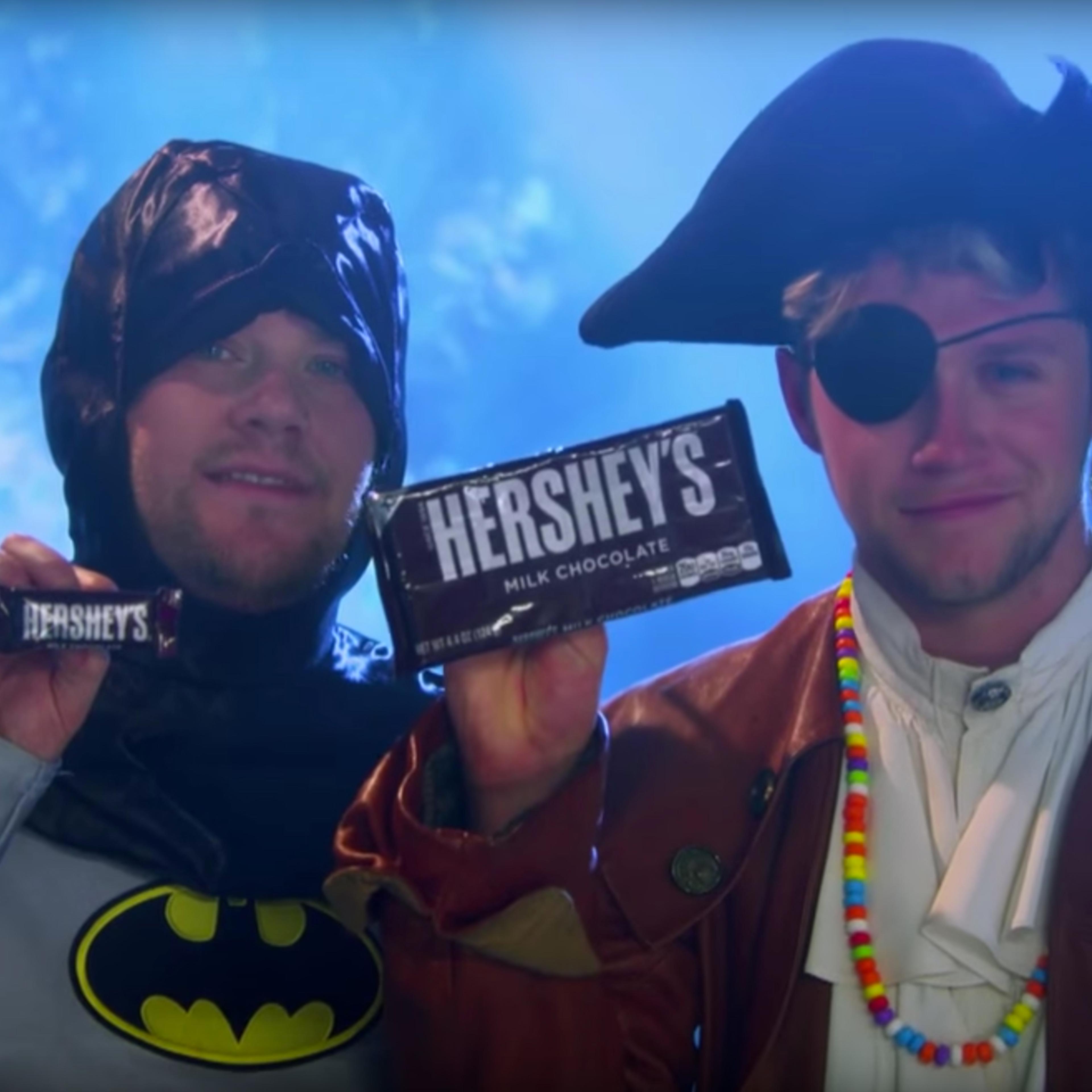 James Corden and One Direction's Niall Horan performed an amusing tribute to trick-or-treating during The Late Late Show Thursday night