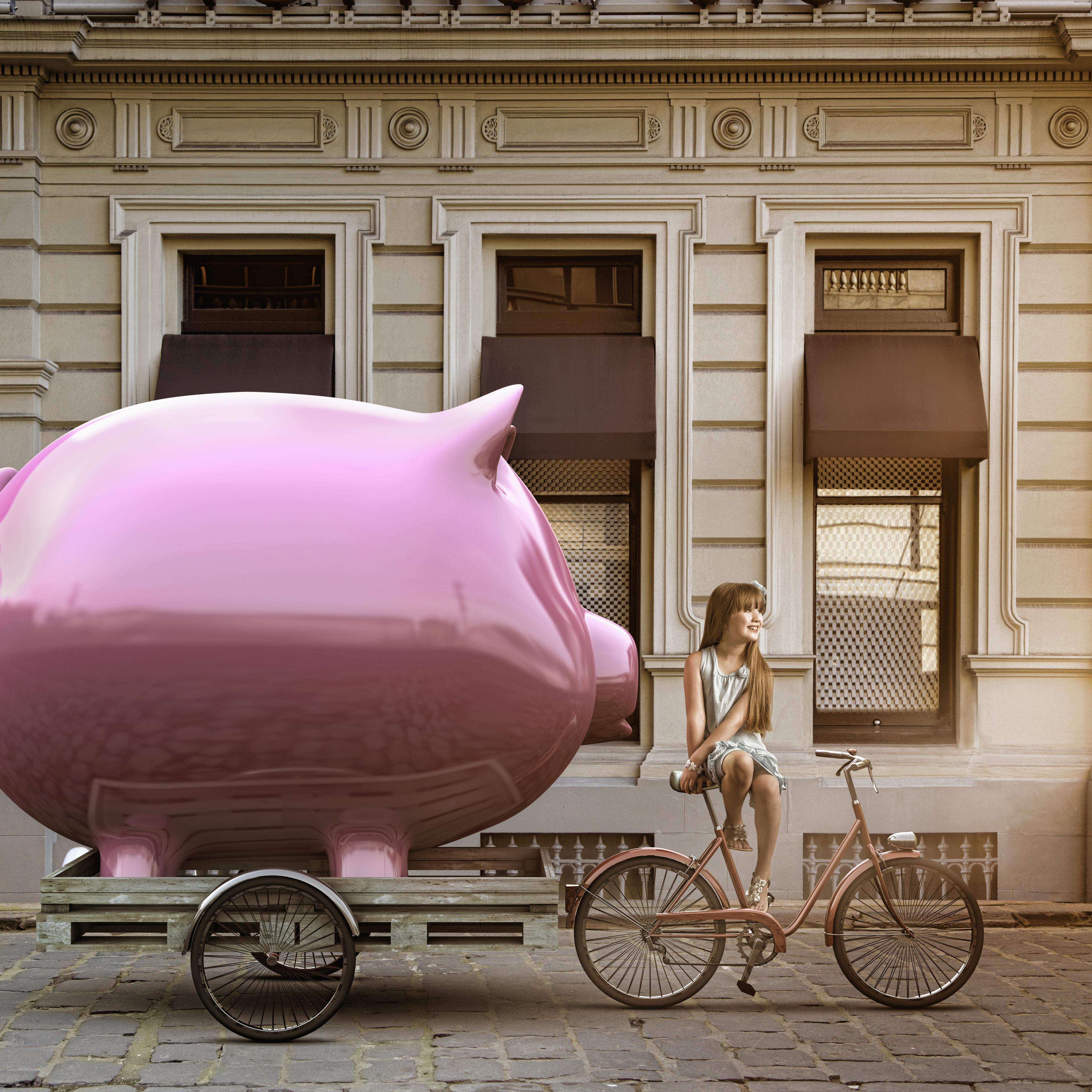 girl with piggy bank