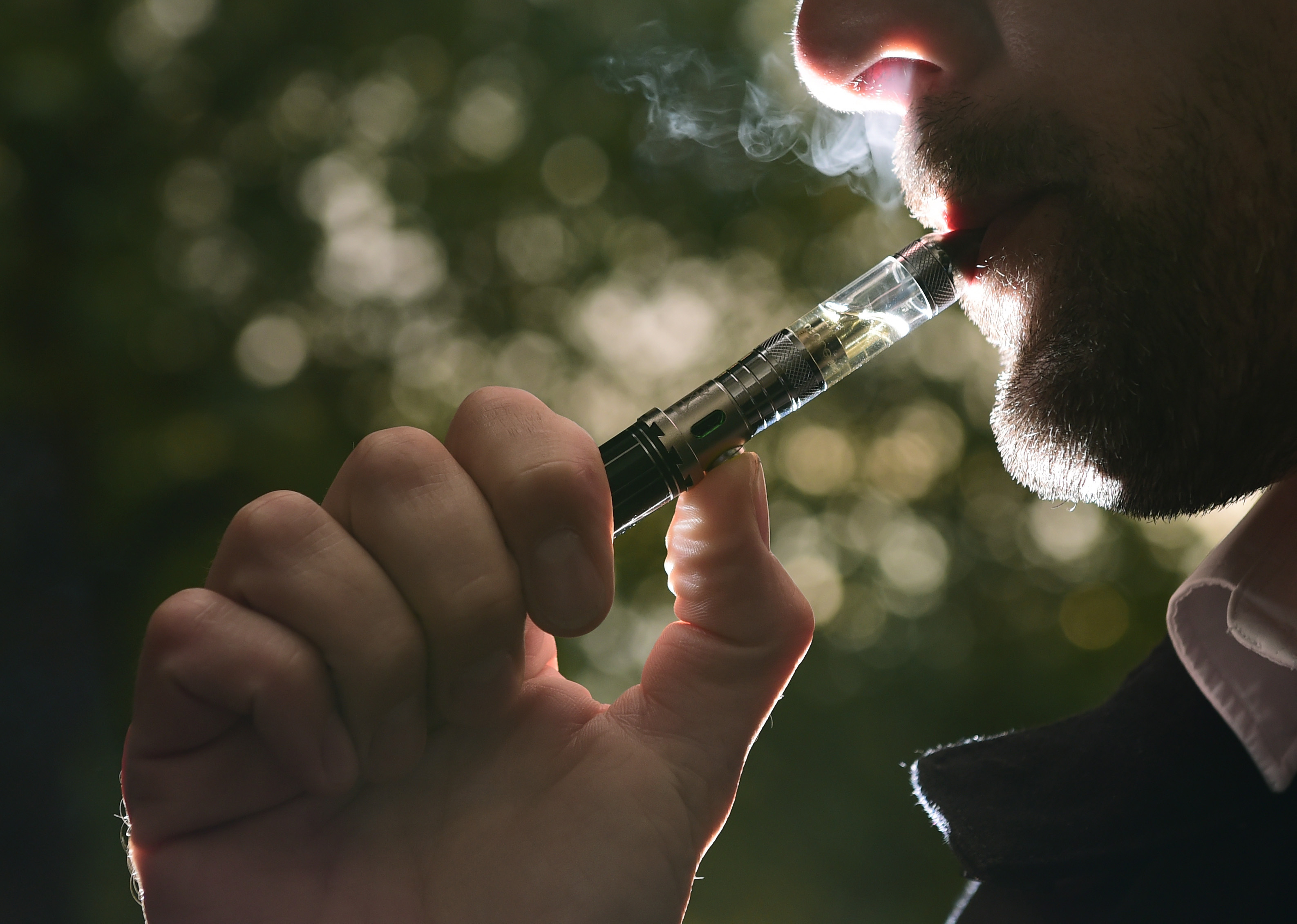american electronic cigarette 1 in 20 American Adults Are Using E-Cigarettes, Study Finds