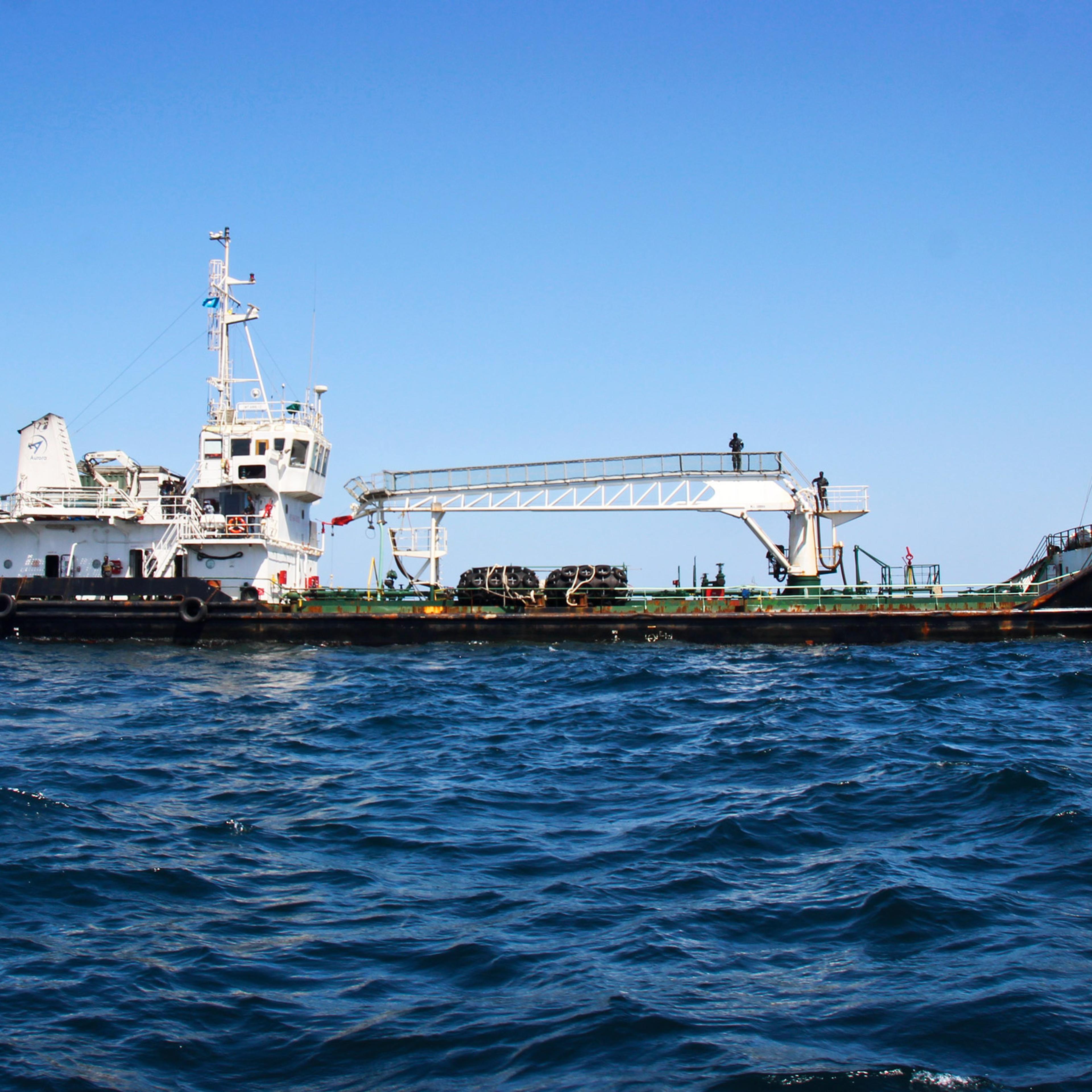 where-pirates-still-roam-seas-oil-tanker