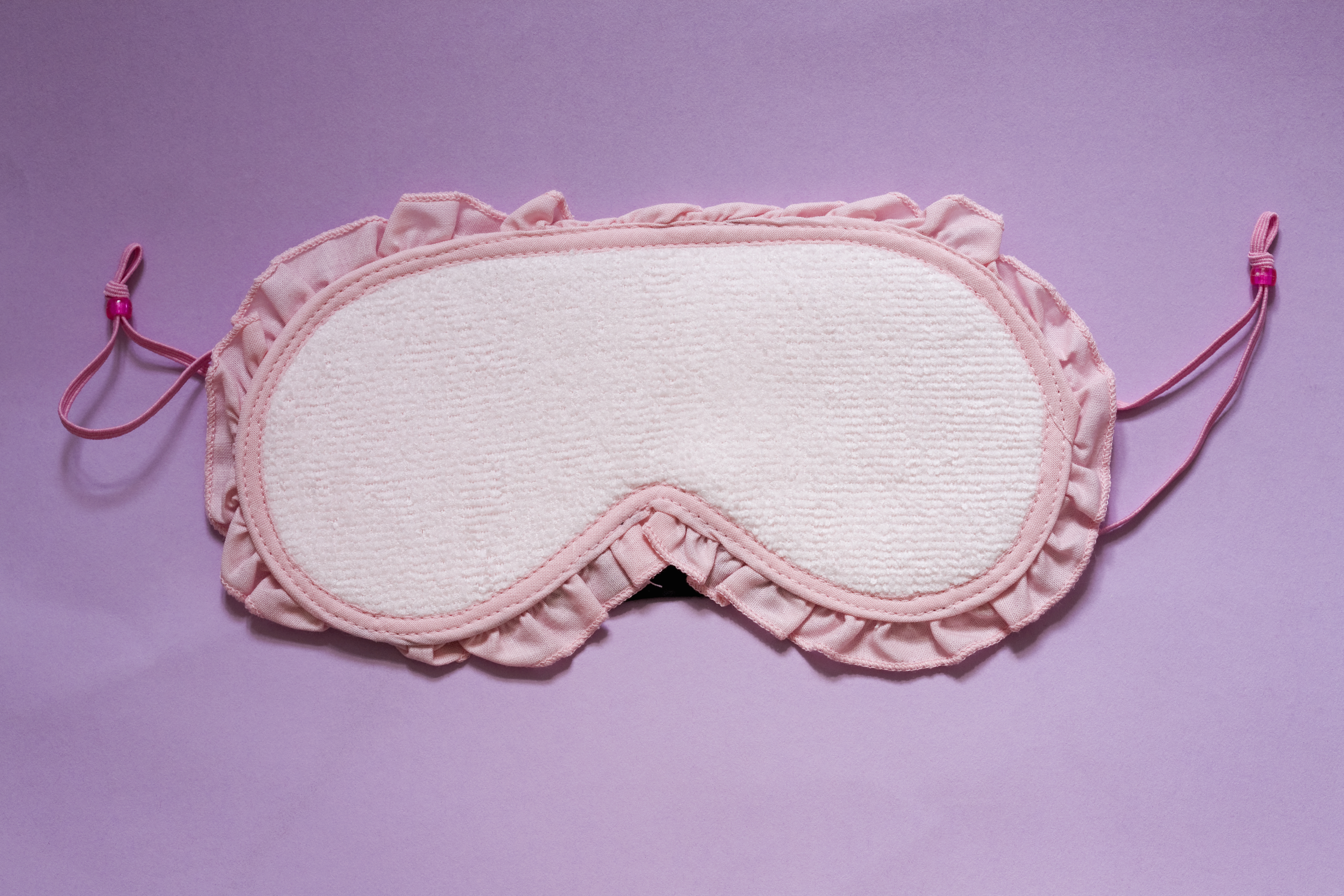 An eye mask
