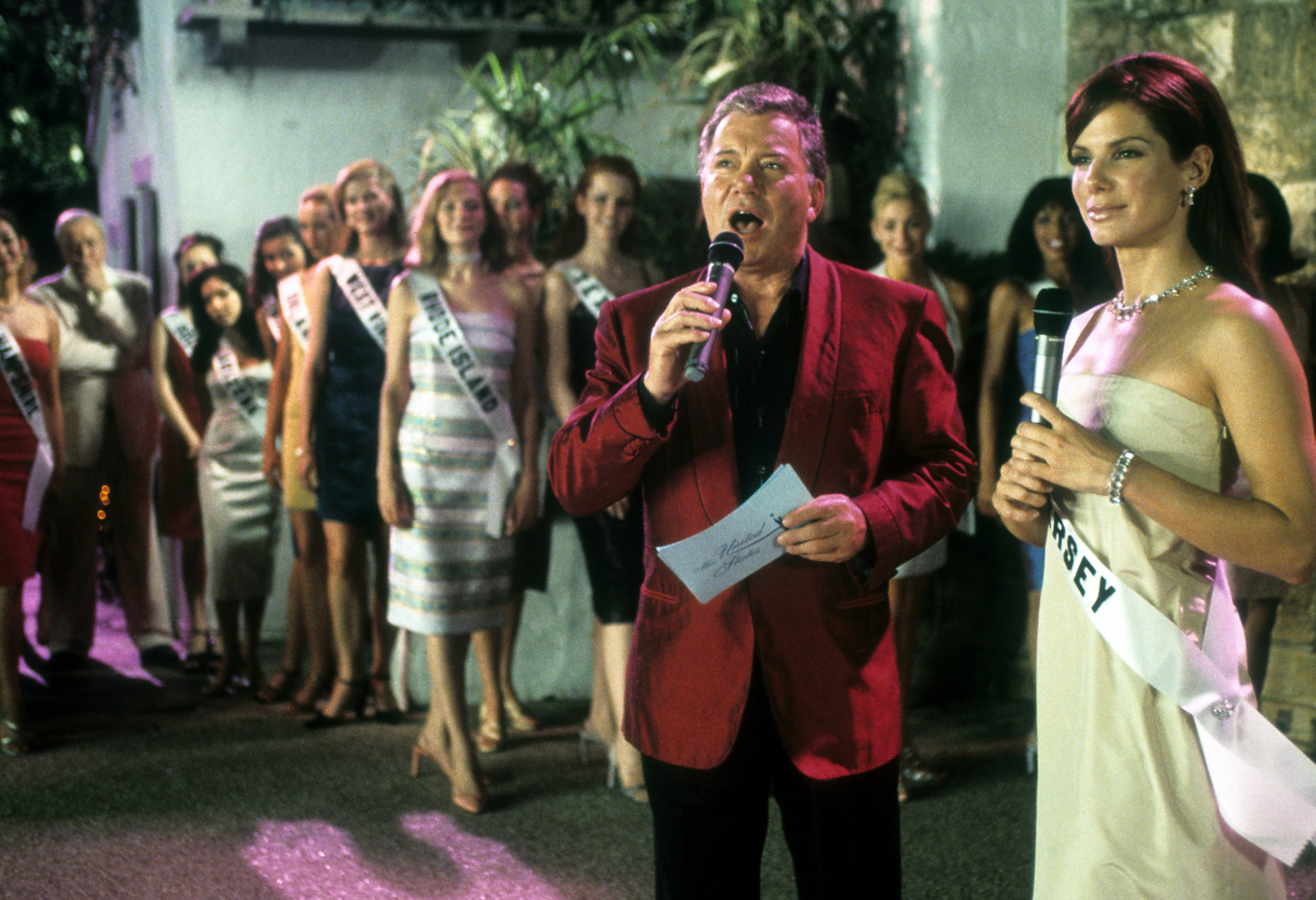 William Shatner And Sandra Bullock In 'Miss Congeniality'
