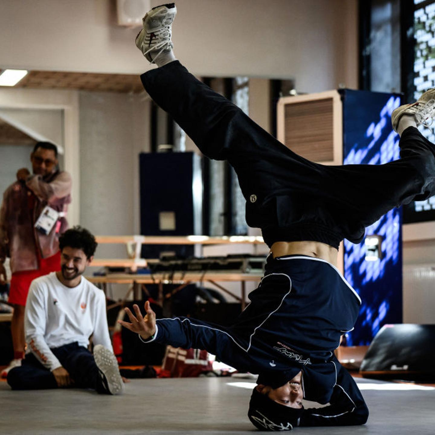 BREAKING-OLY-PARIS-2024-TRAINING