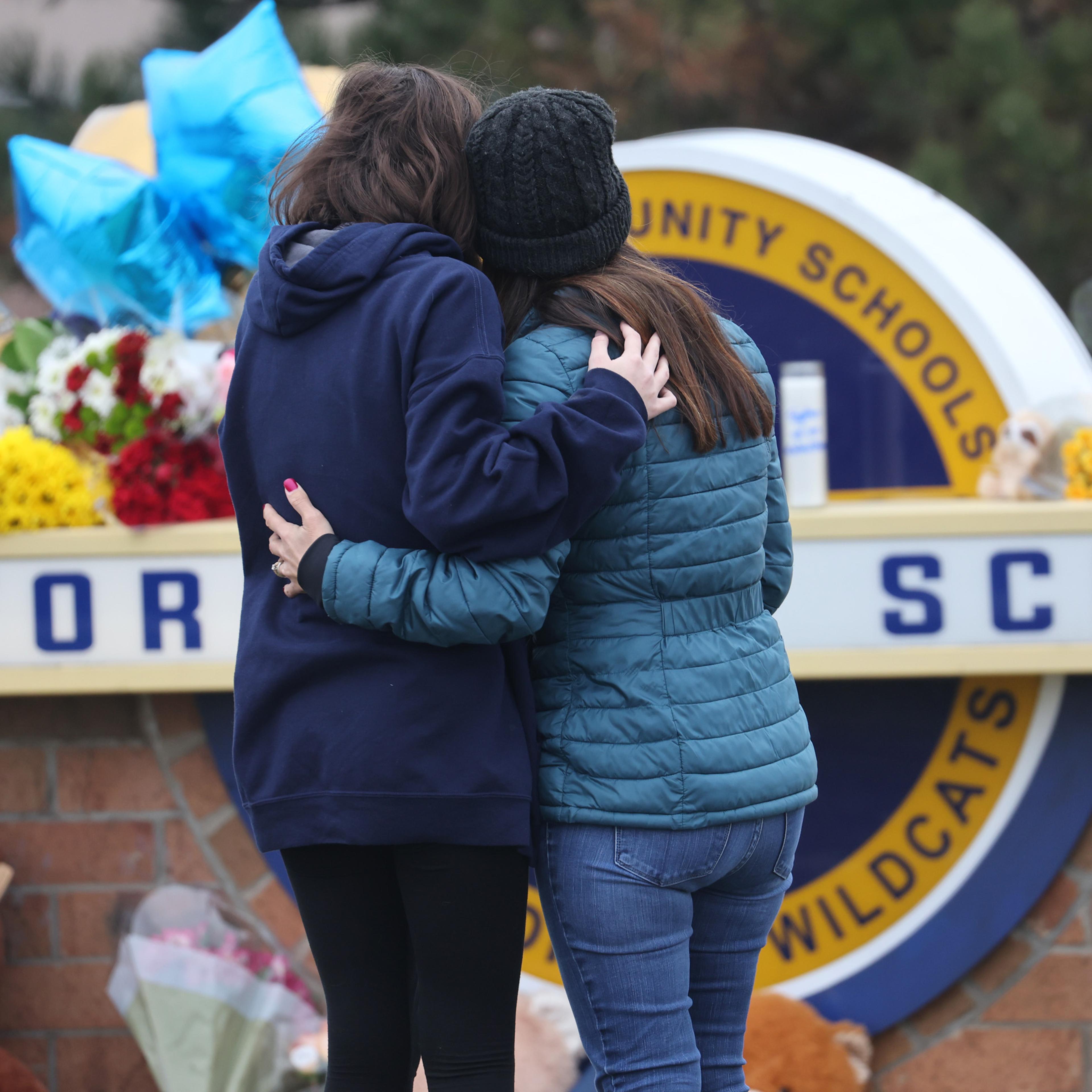 Shooting At Oxford High School In Michigan Leaves 4 Students Dead