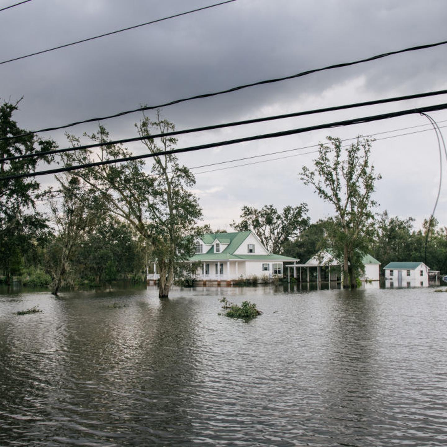 Hurricane Ida Bears Down On Louisiana As A Major Storm