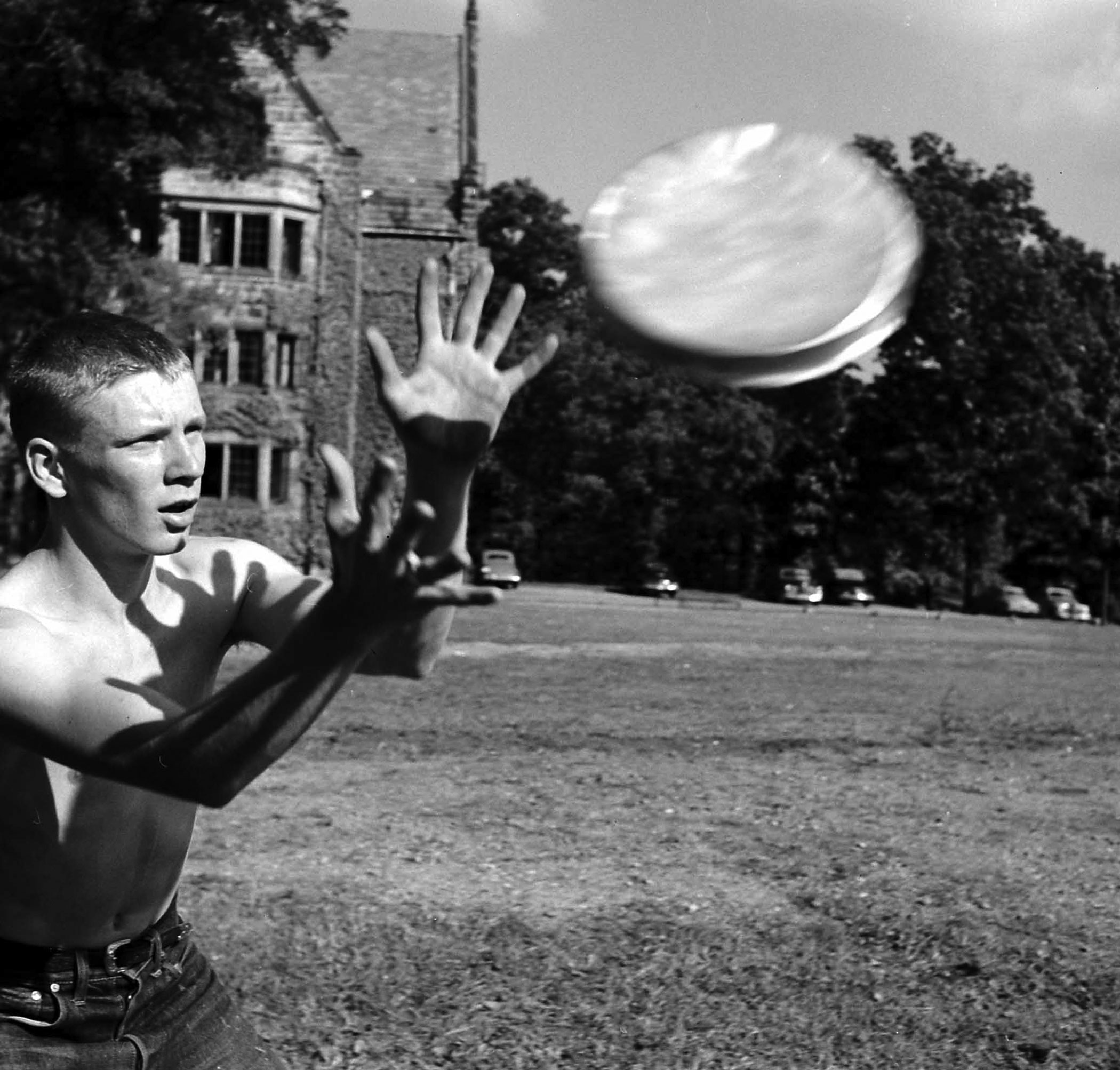 Frisbee History: How Fred Morrison Invented the Popular Toy