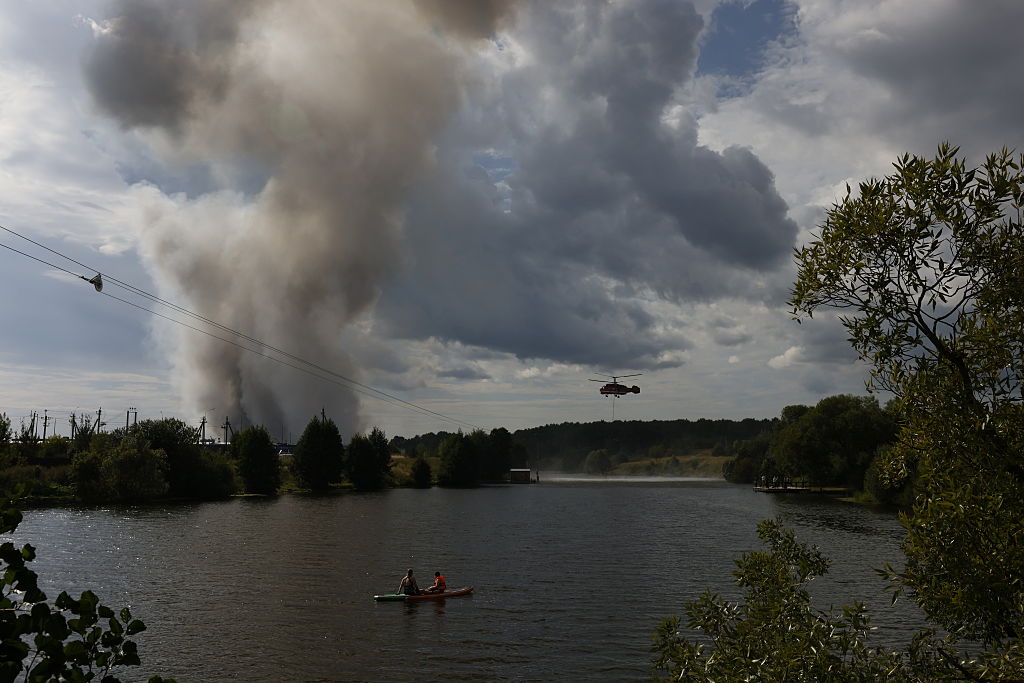 Ukraine Launches One of the War&rsquo;s Largest Drone Attacks, Killing 6