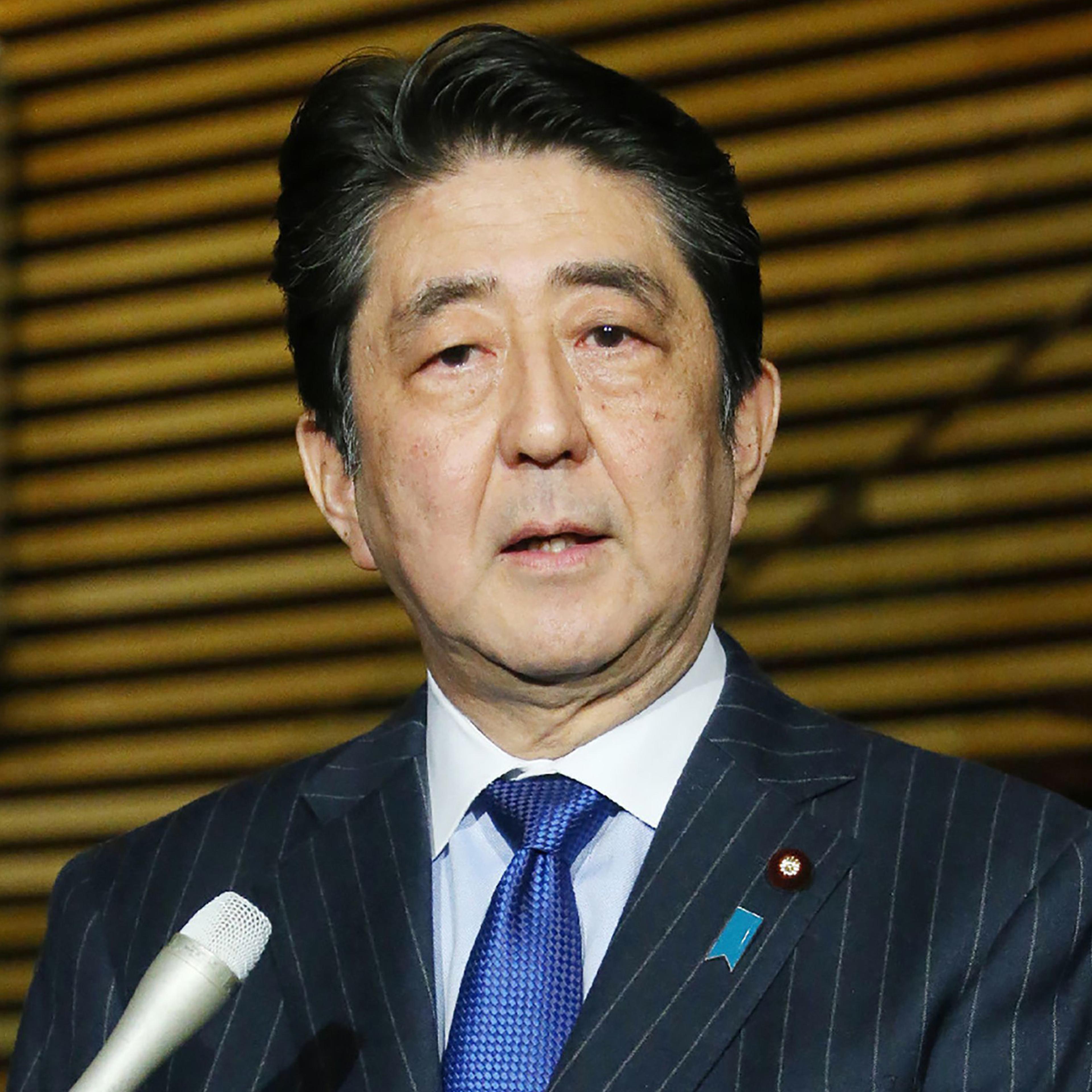 Japan's Prime Minister Shinzo Abe speaks to reporters at his official residence in Tokyo on Dec. 5, 2016.