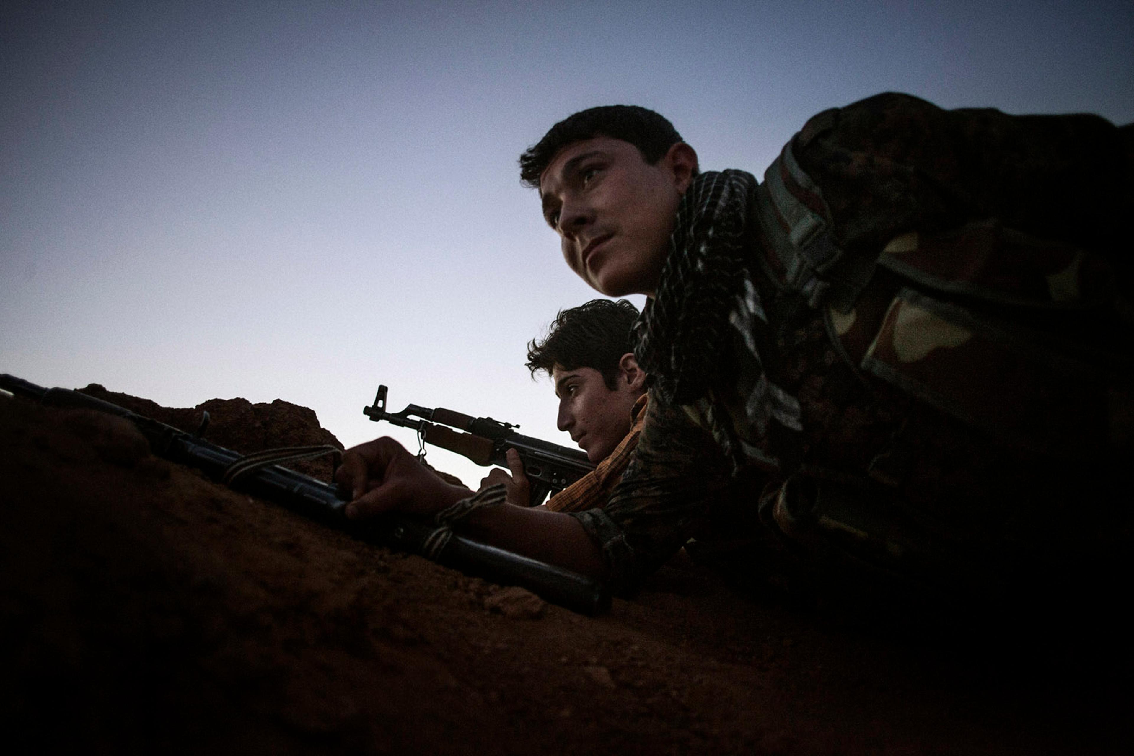 Rojava Ypg Rojava, Syria: Fabio Bucciarelli in the Land of the Kurds