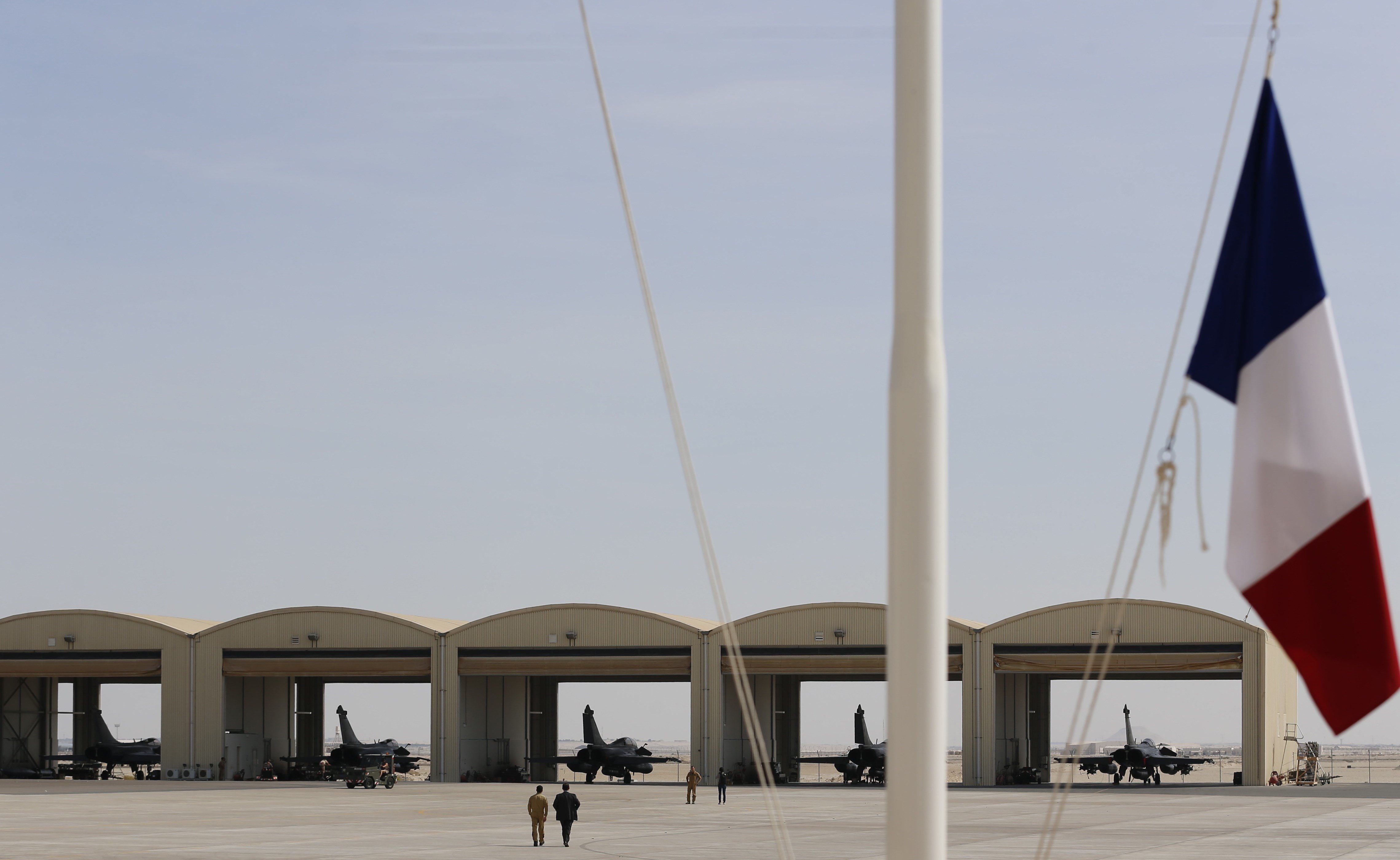 GULF-FRANCE-SYRIA-IRAQ-CONFLICT-IS