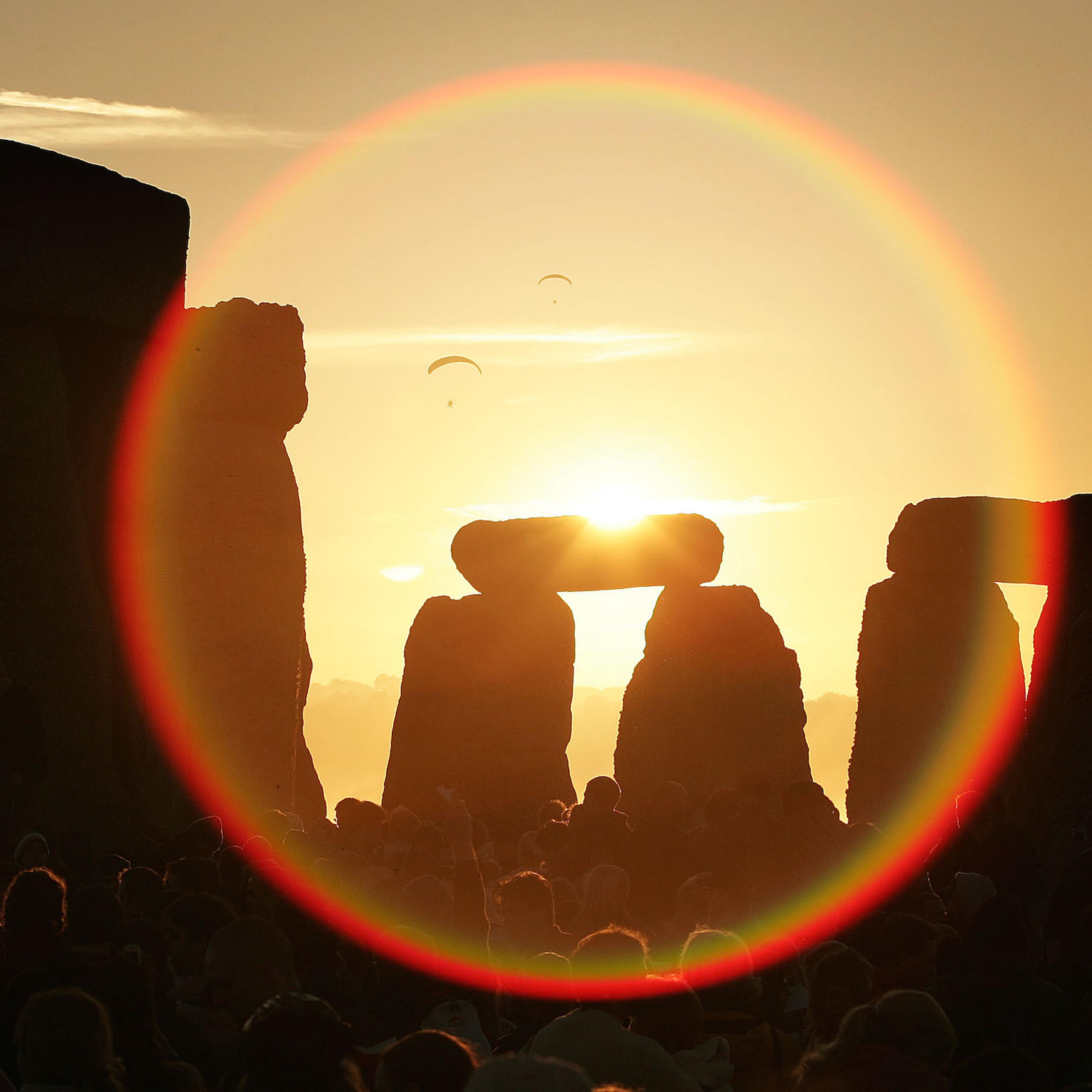 Druids Celebrate The Summer Solstice At Stonehenge