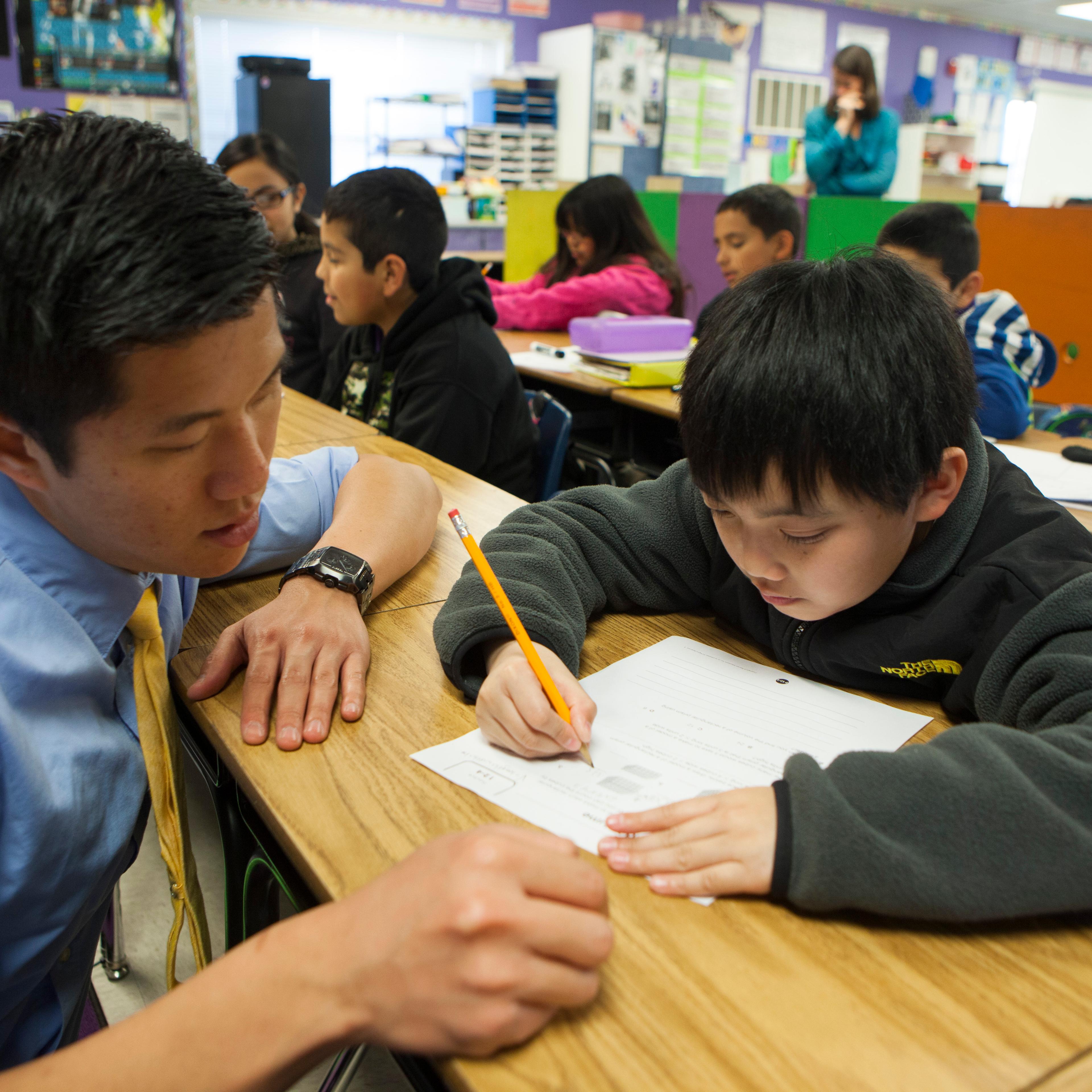 California schools use blended learning to teach students