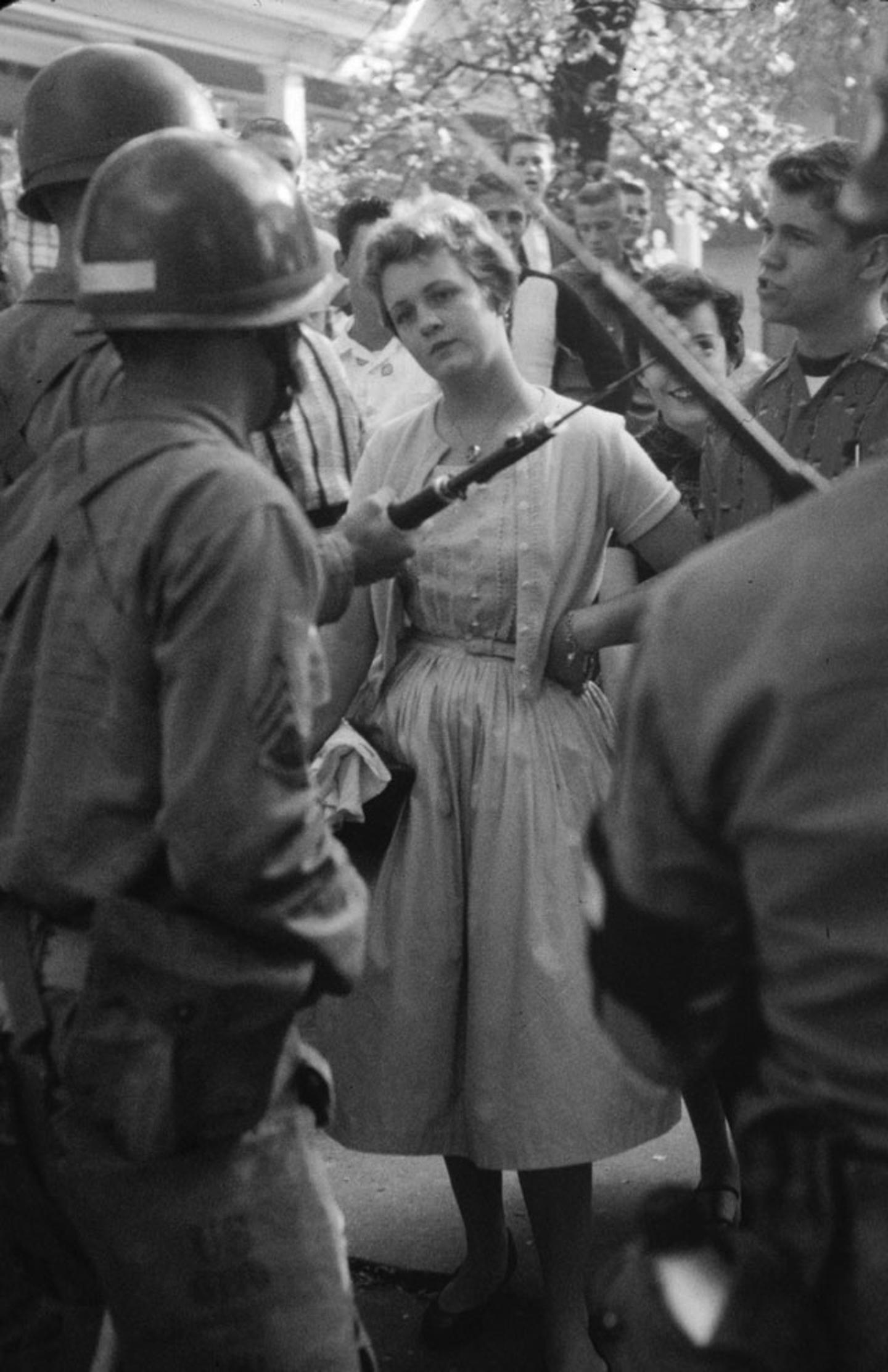 Troops from the 101st Airborne square off against anti-integrationists, Little Rock, Arkansas, September 1957.