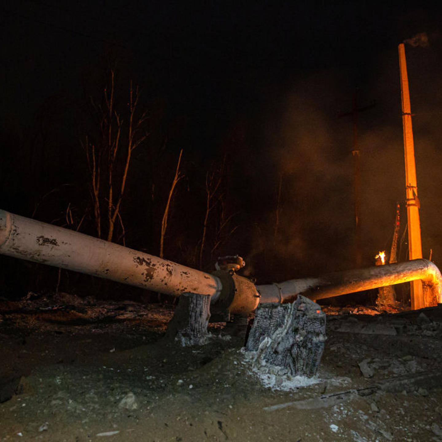 Gas pipeline hit by explosion in Lugansk, eastern Ukraine