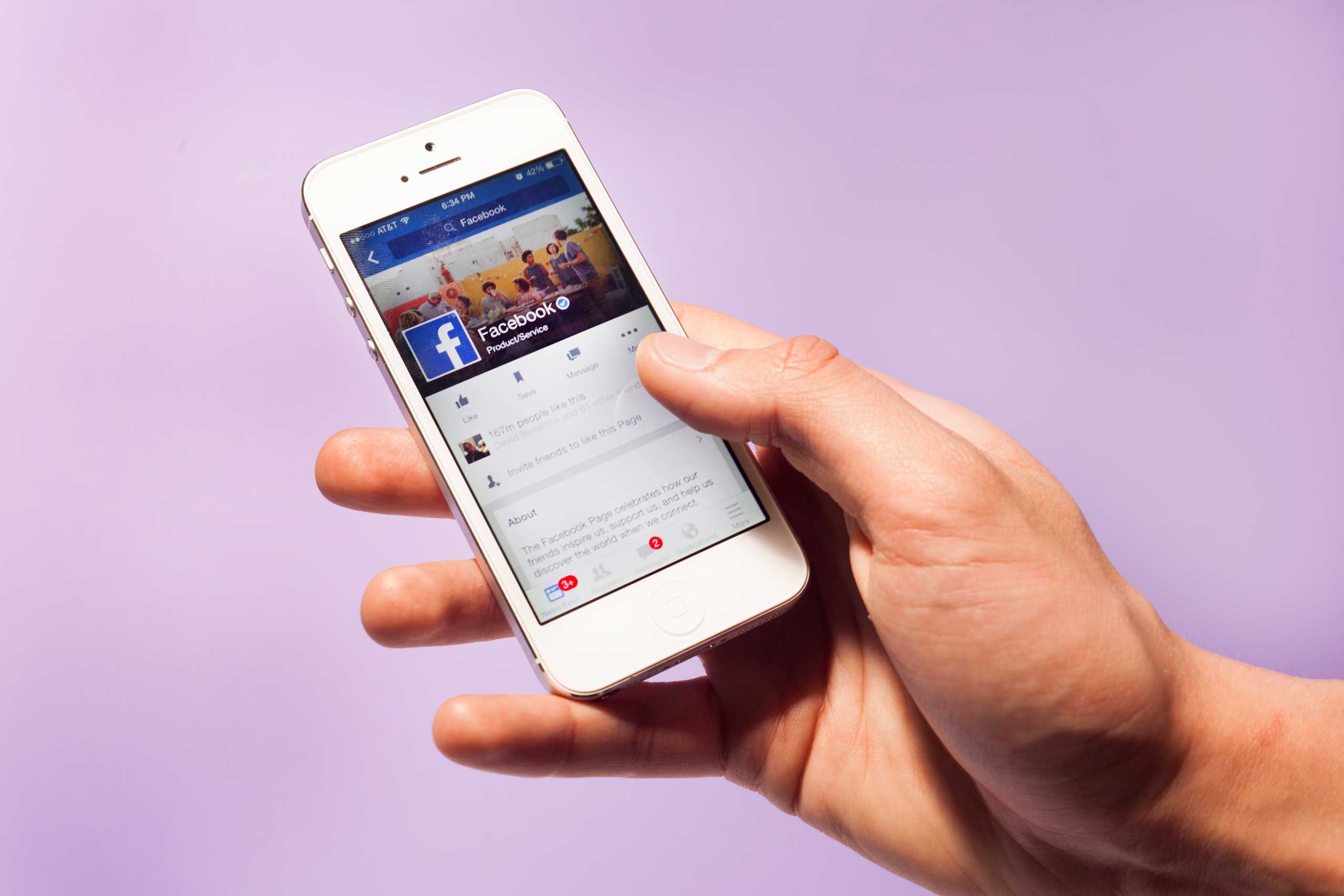 TIME.com stock photos Social Apps iPhone Facebook