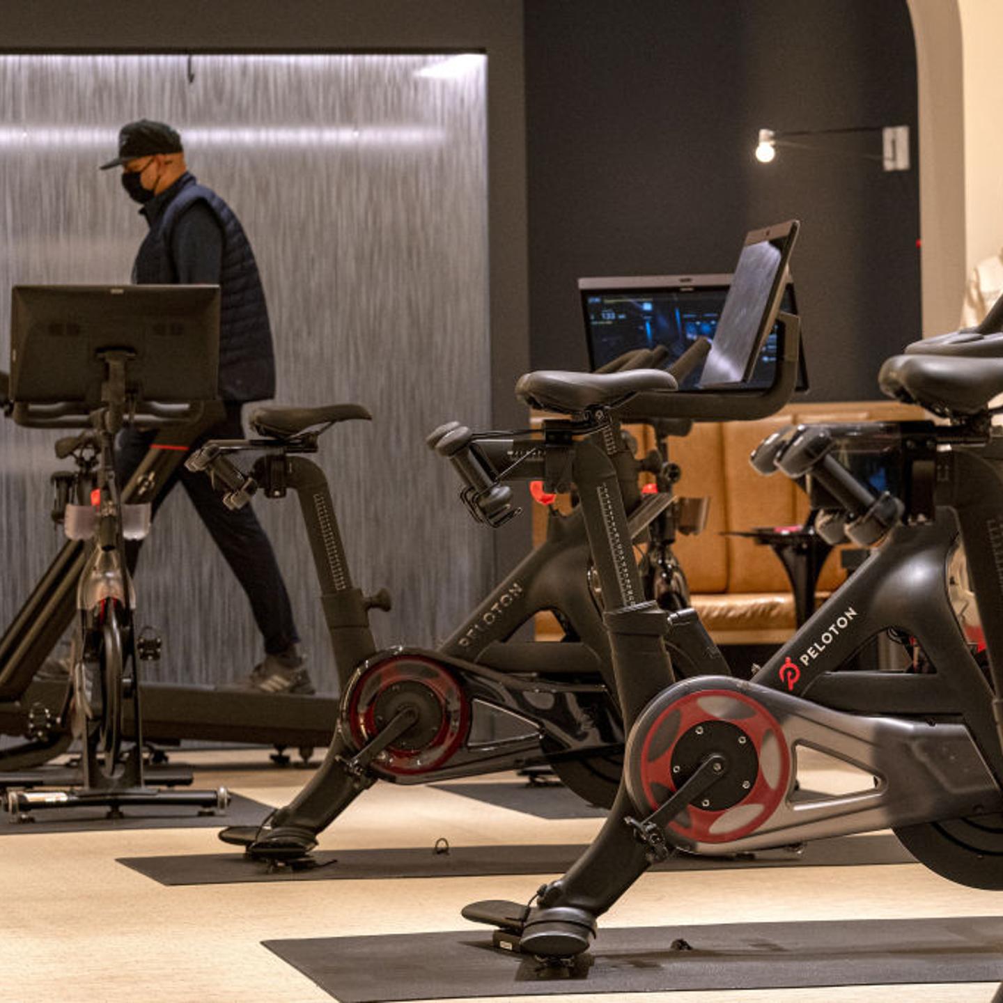 A Peloton Store Ahead Of Earnings Figures