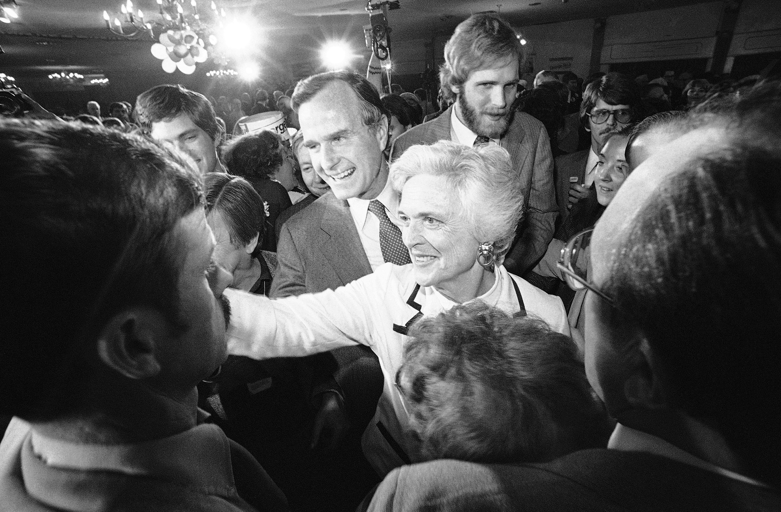 George H Bush  Barbara Bush,