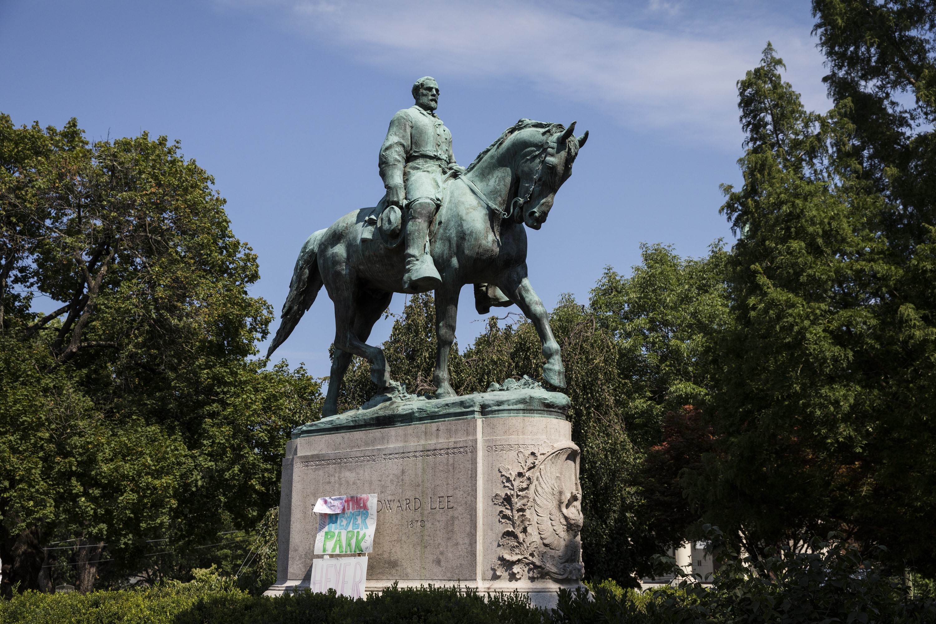 Memorial for Heather Heyer, victim in Charlottesville attack