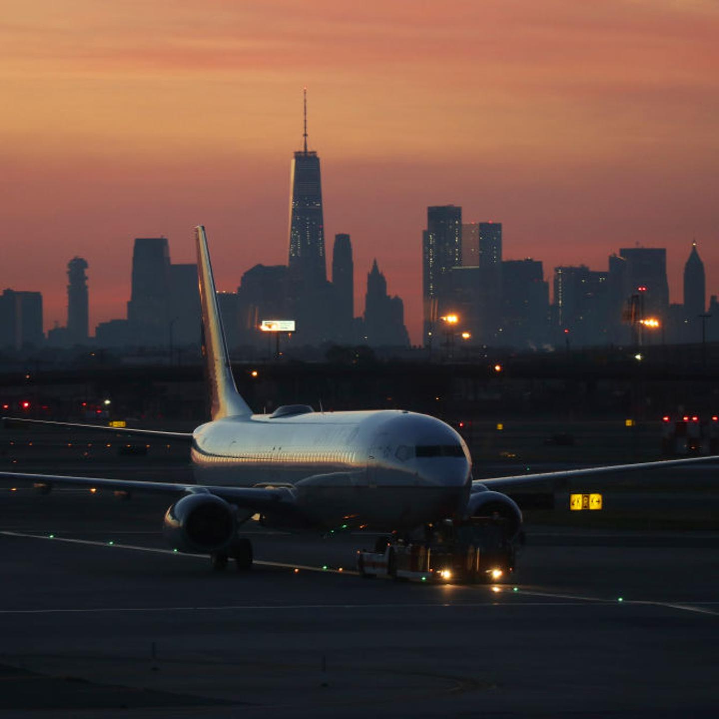 Airport Delays Shutdown Controllers
