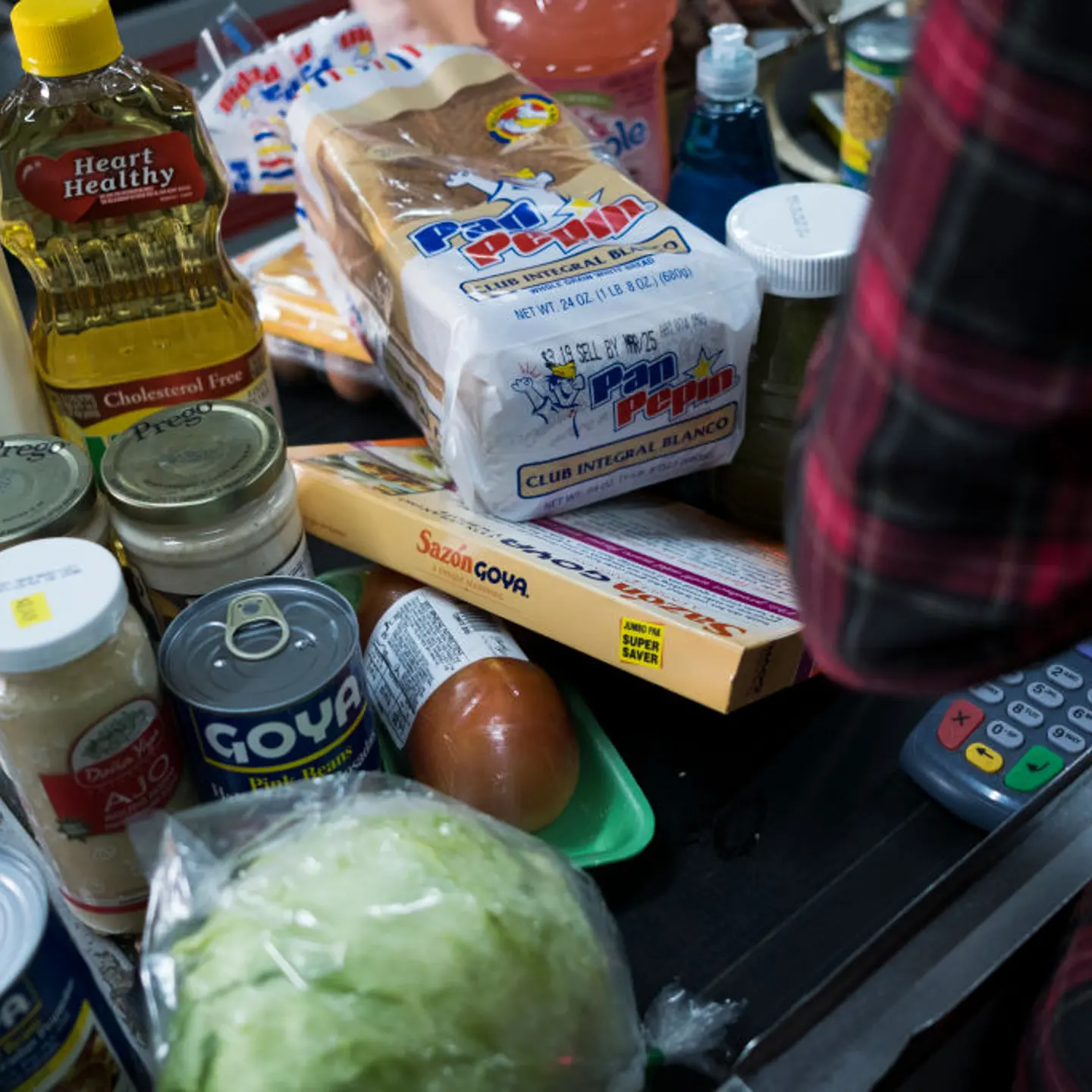 Food Stamps beneficiaries do their groceries shopping at Agranel Supermarket in Bayamon.