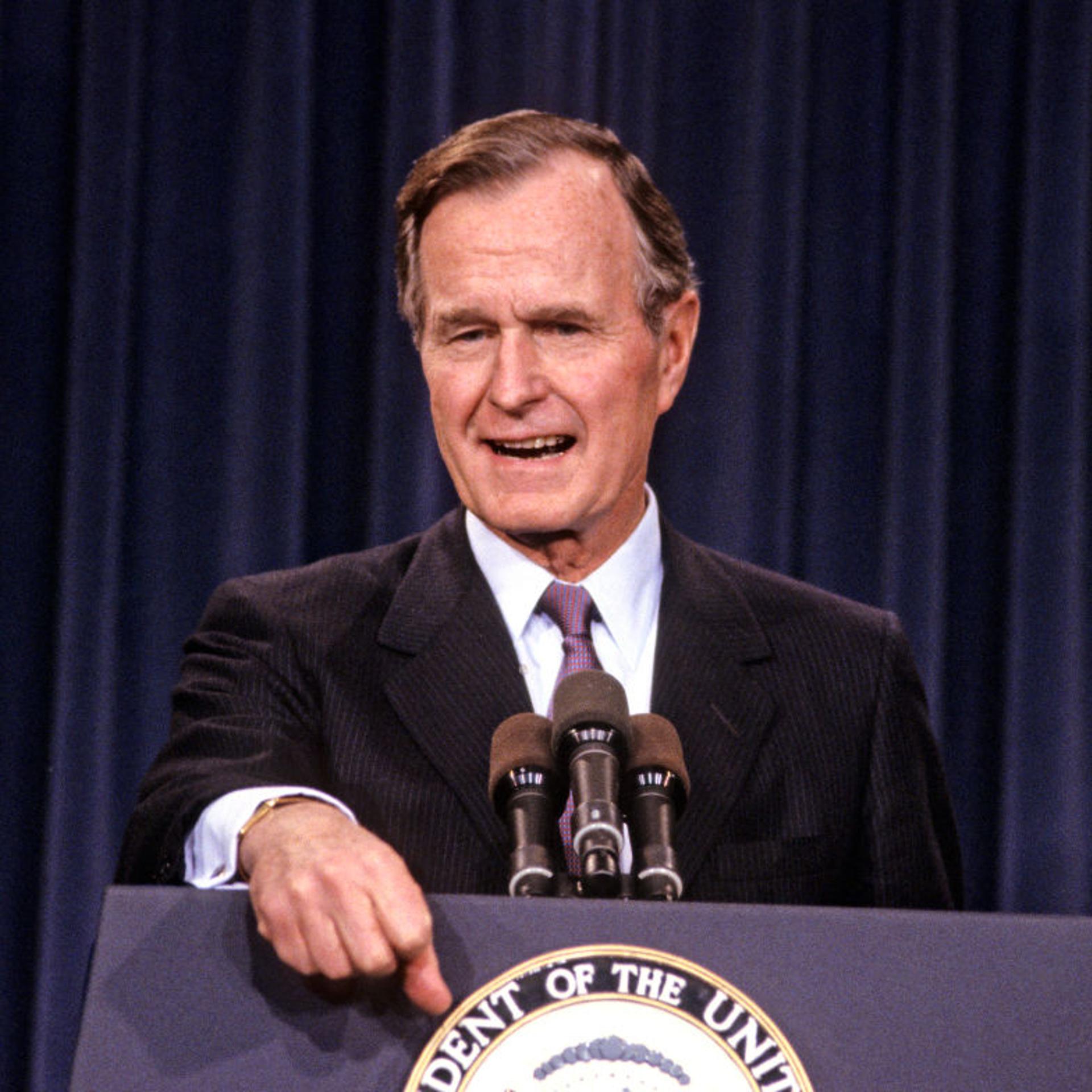 President-Elect Bush Names Cabinet Members