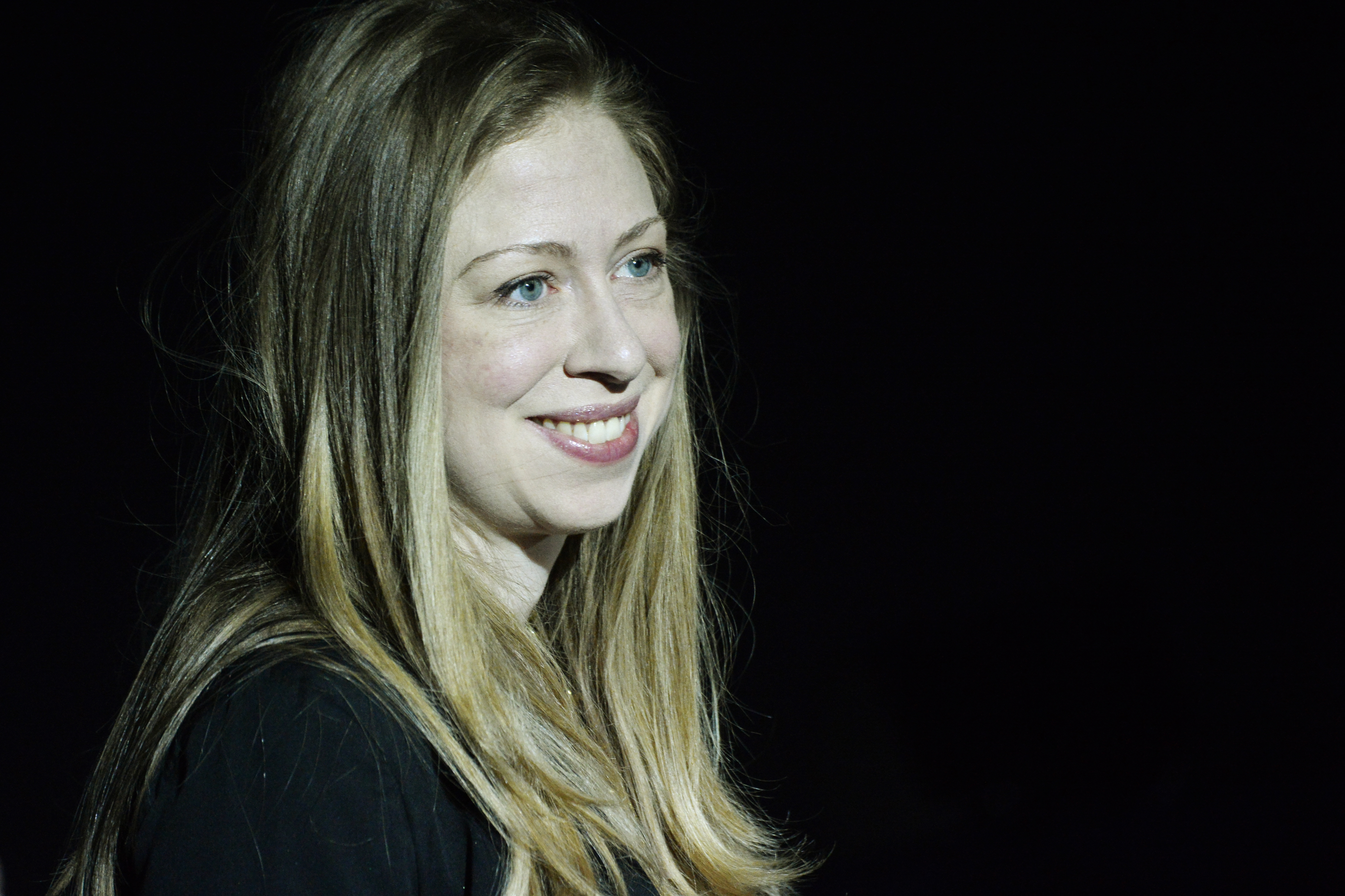 Clinton speak about women to scientific and technological fields