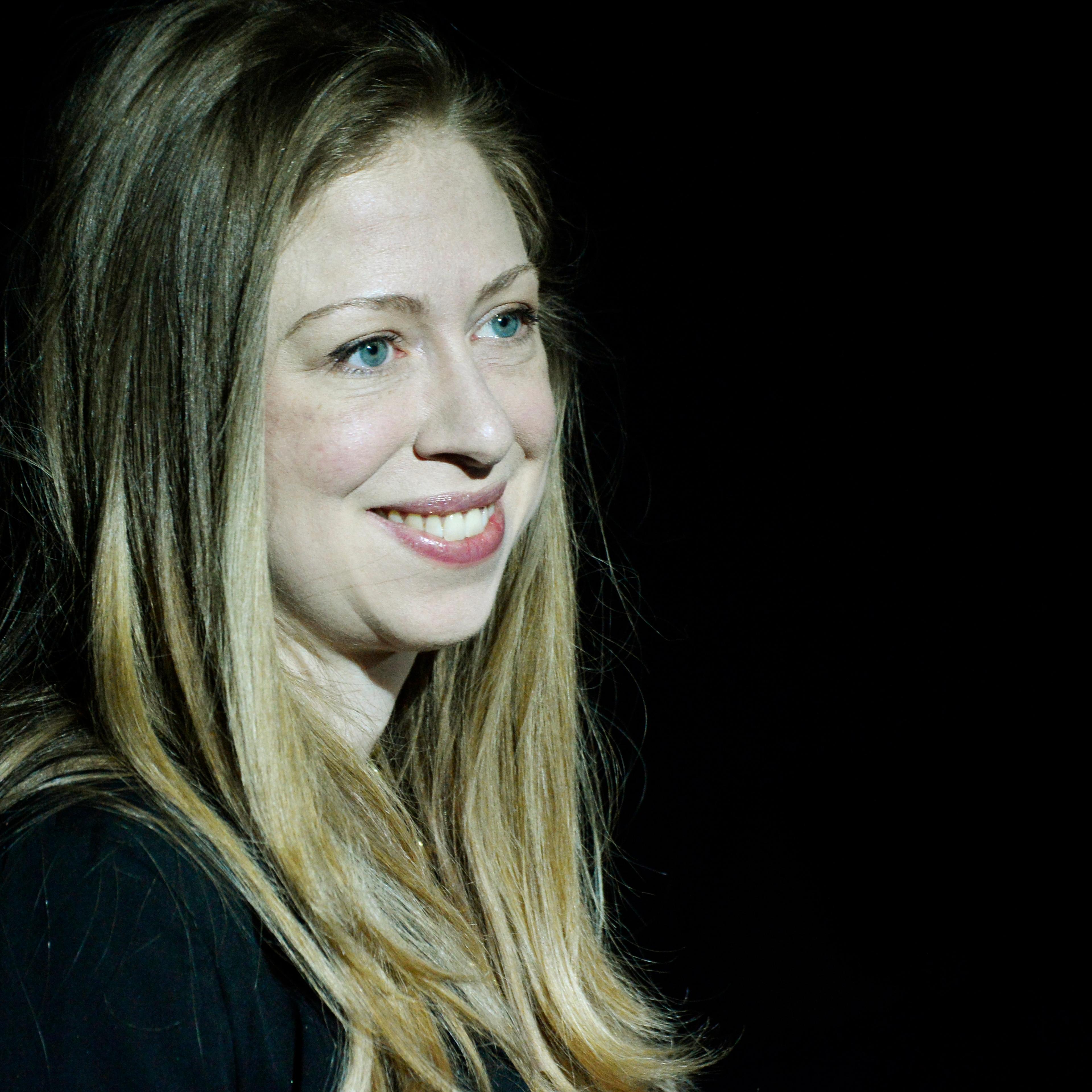 Clinton speak about women to scientific and technological fields