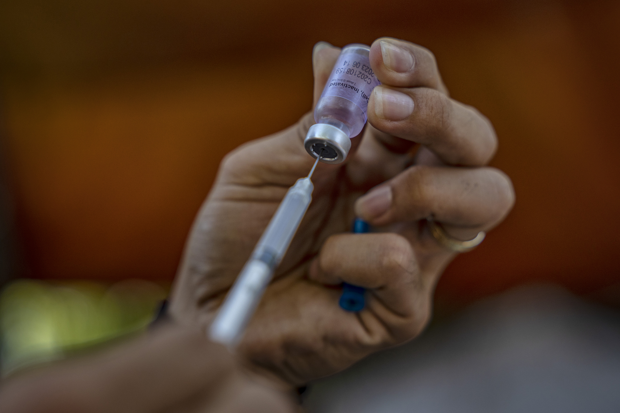 Vaccines Reach Remote Costal Areas Of Philippines