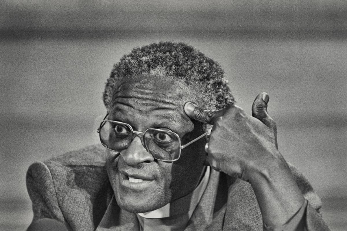 Desmond Tutu Who Tried To Heal The World Dies At 90 Desmond Tutu Who Tried To Heal The World Dies At 90