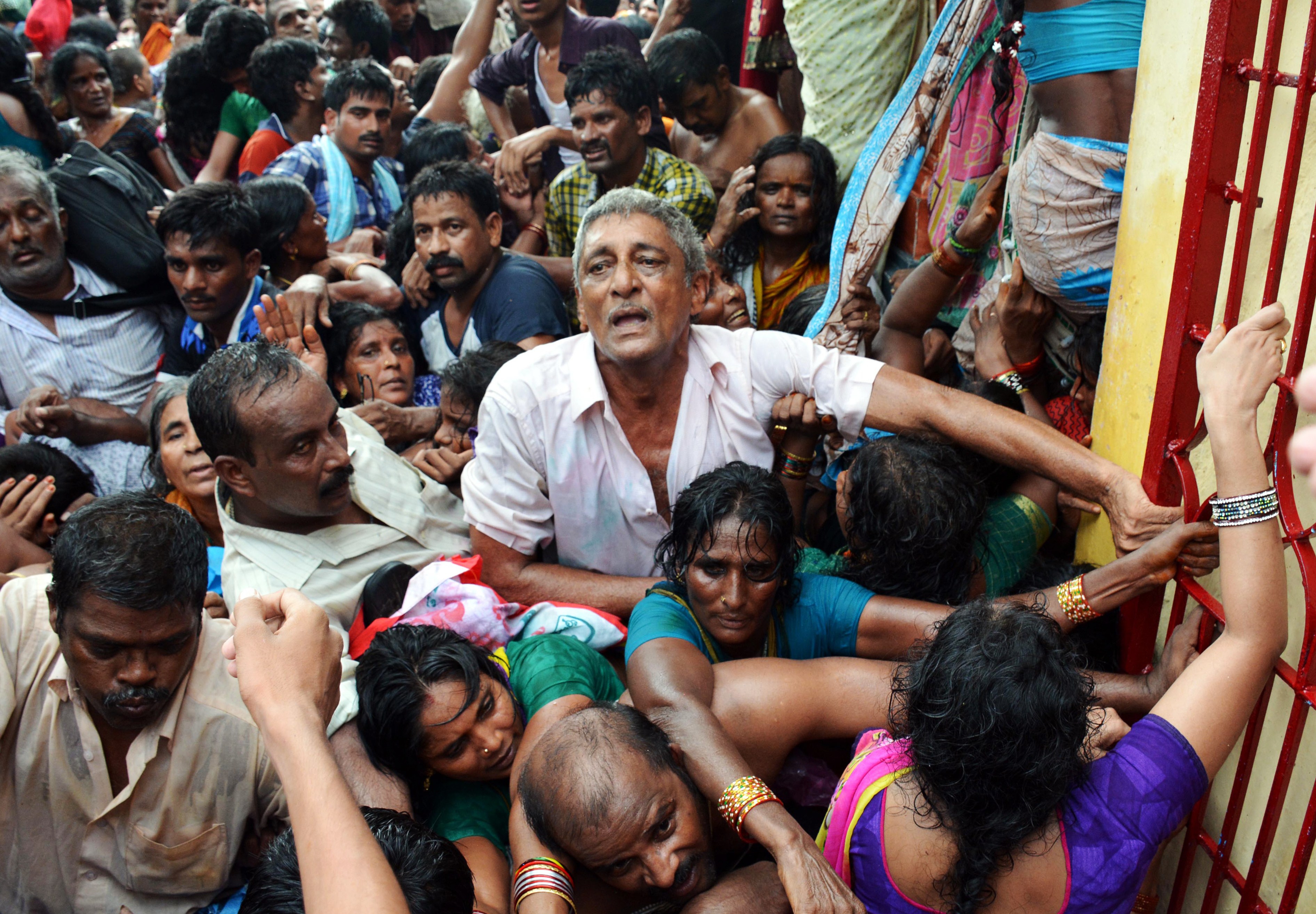 INDIA-RELIGION-STAMPEDE