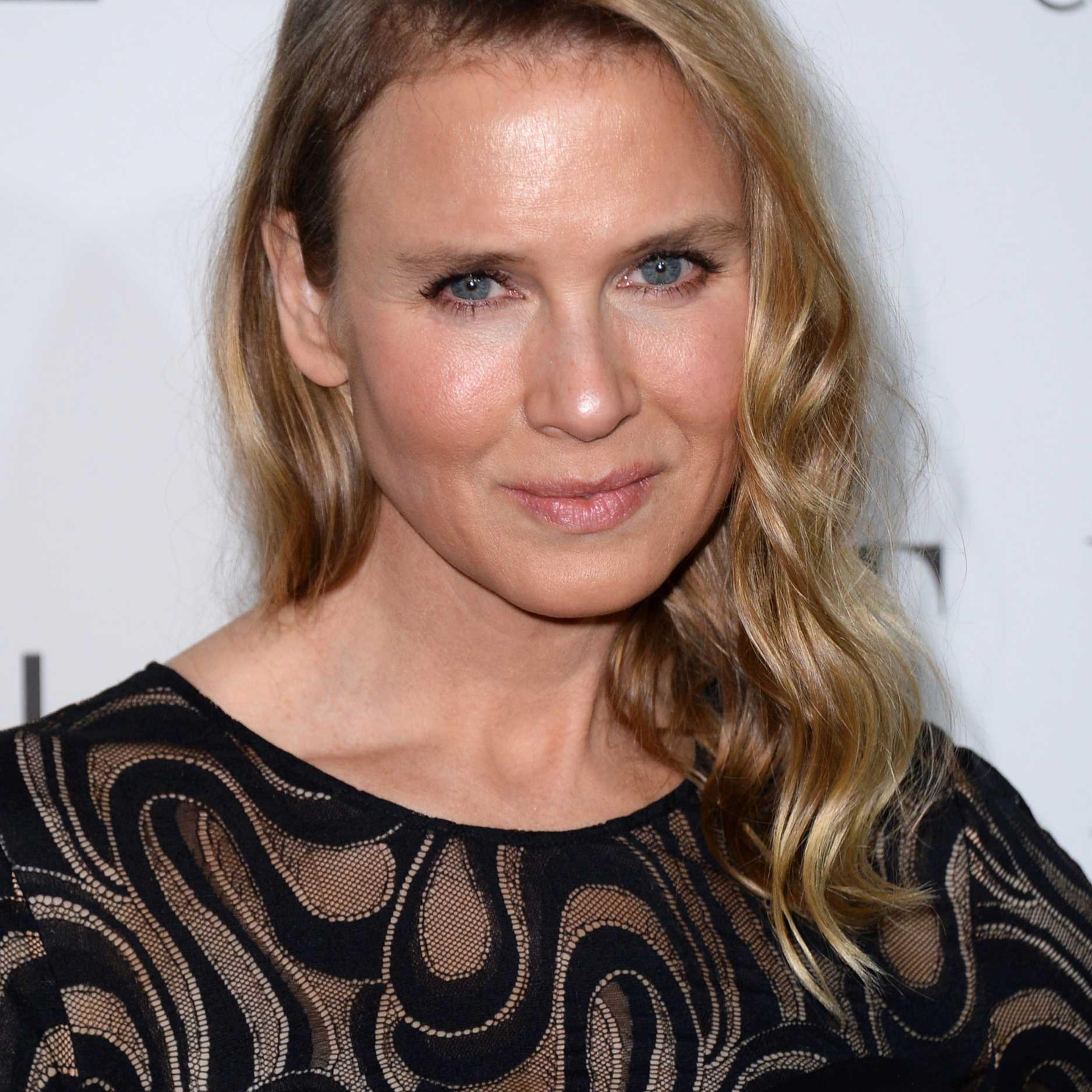 Renee Zellweger arrives at ELLE's 21st annual Women In Hollywood Awards at the Four Season Hotel on Oct. 20, 2014, in Los Angeles.