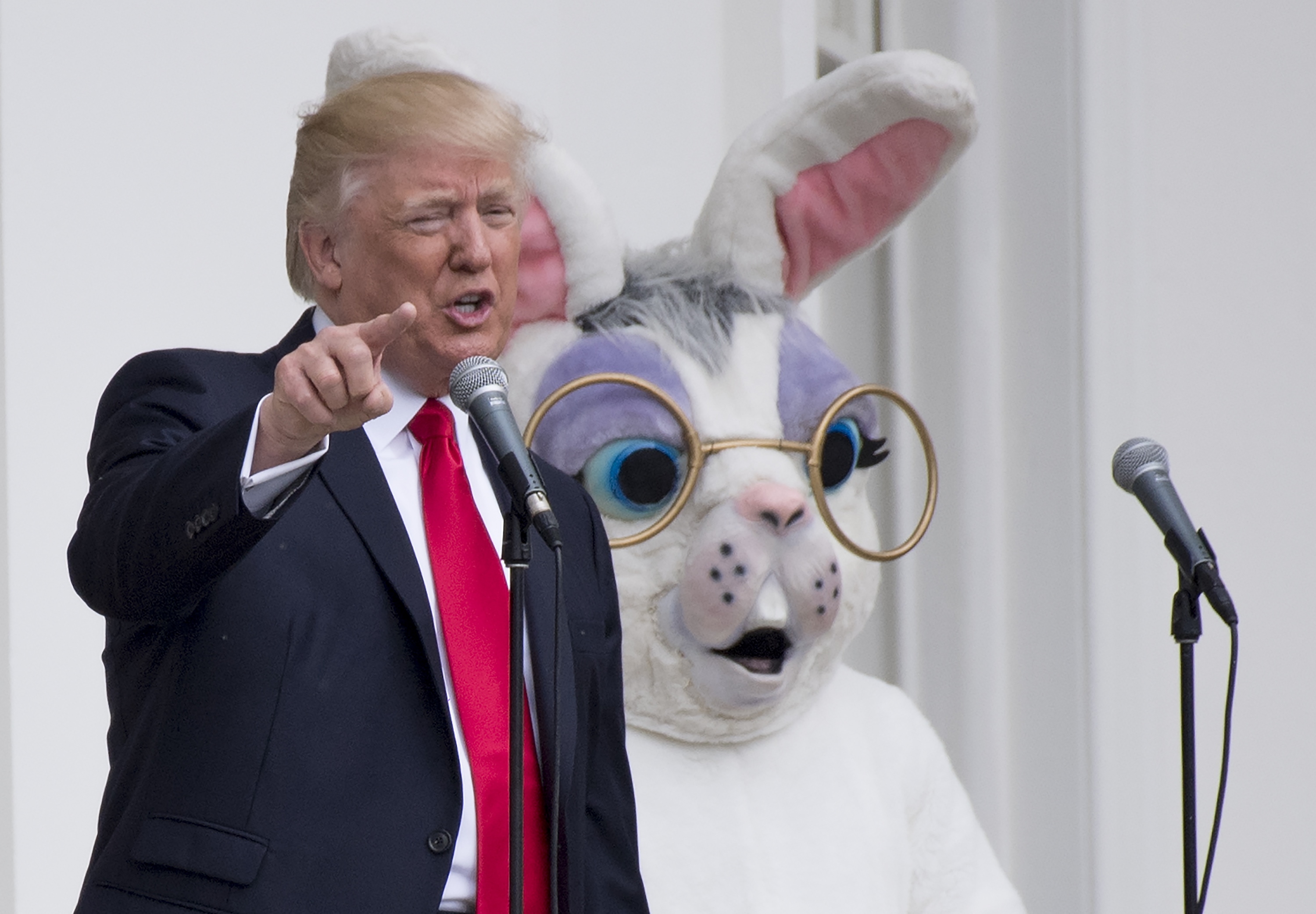 US-POLITICS-TRUMP-EASTER EGG ROLL