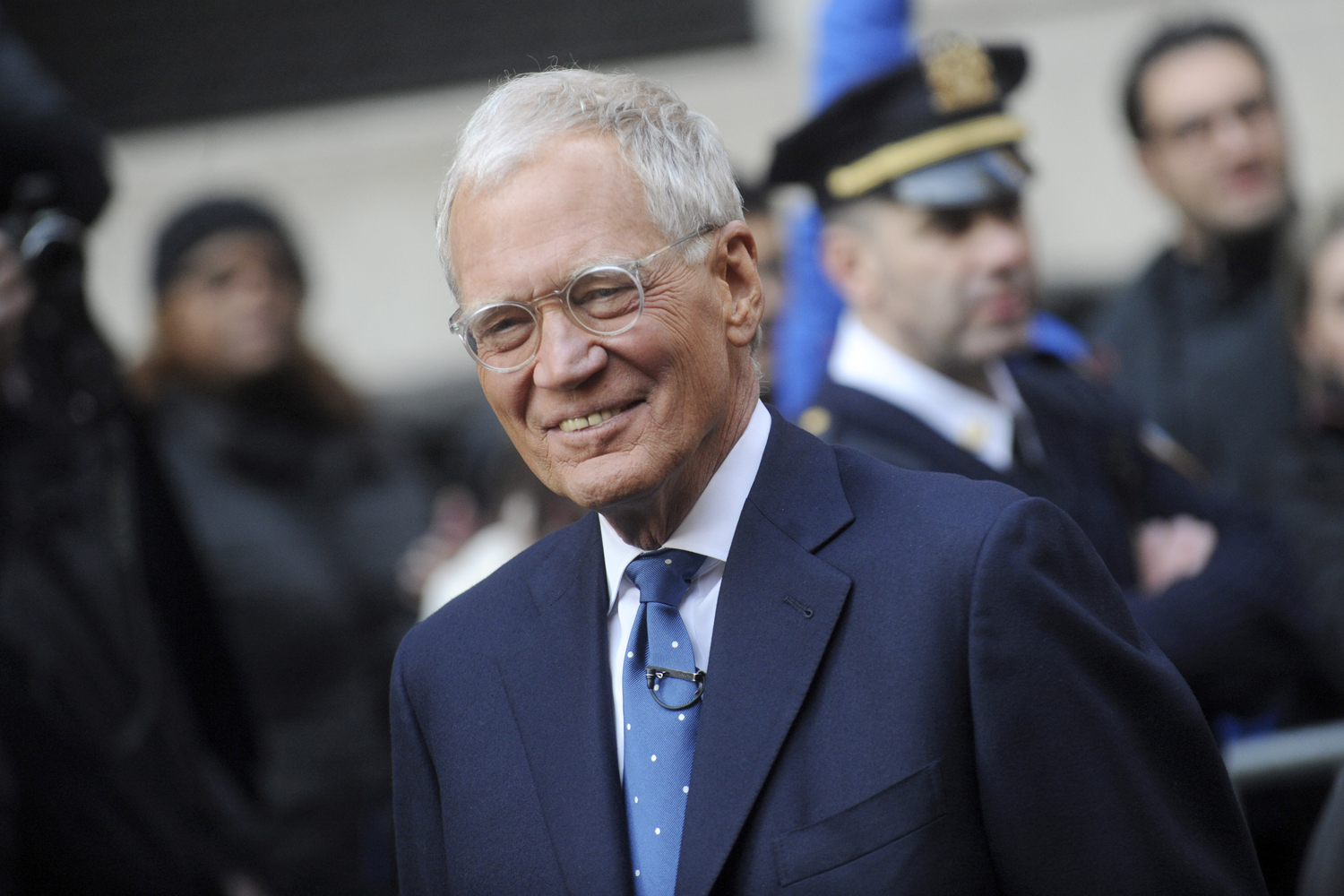 David Letterman announces retirement