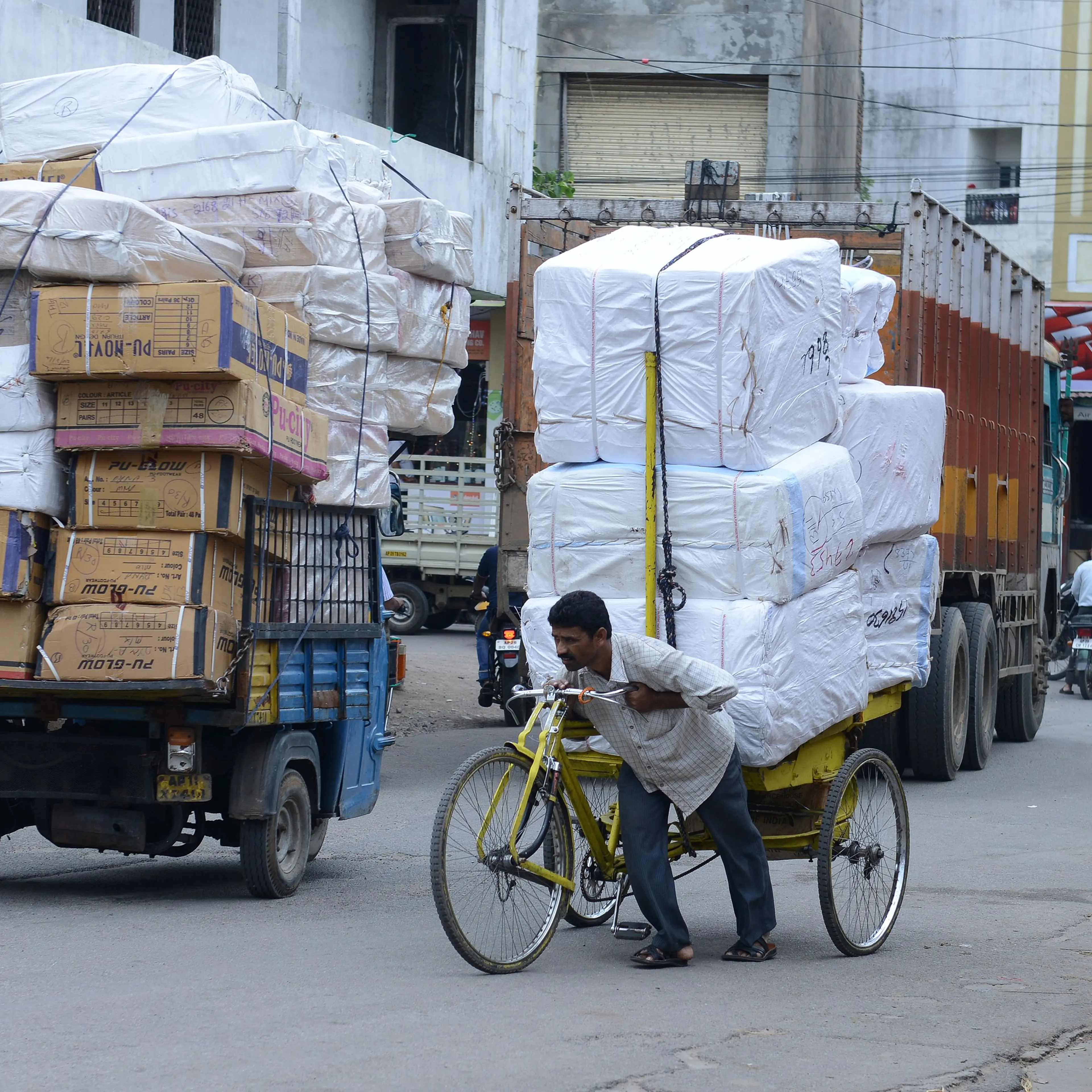 INDIA-ECONOMY-TAXATION