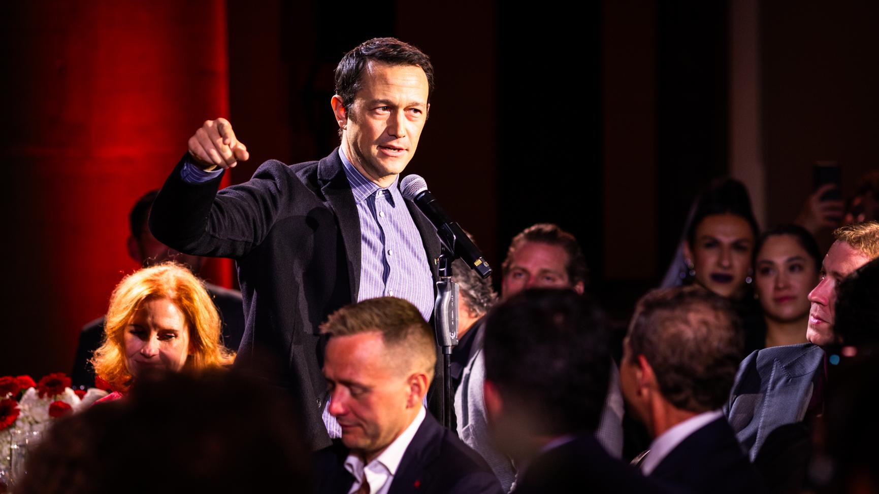 Joseph Gordon-Levitt Calls on Government to Shut Down and Regulate AI Companies